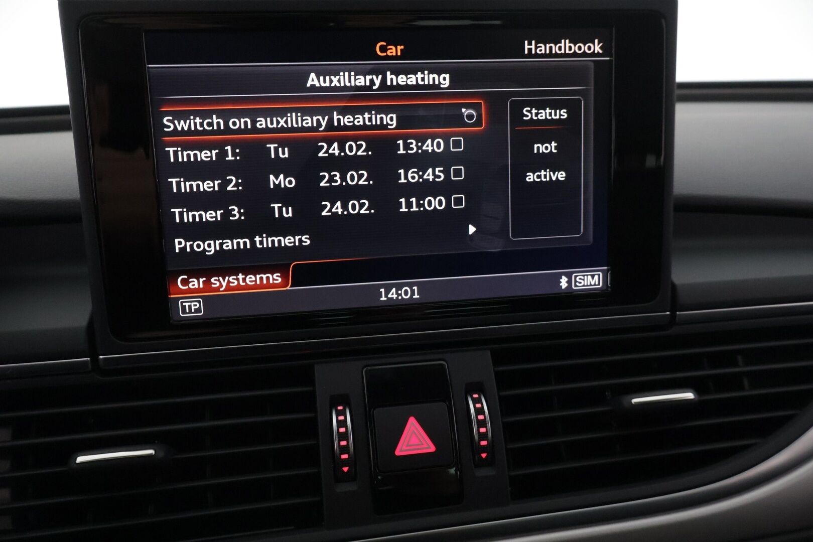 Audi A6 2017 Avant S line Business Sport 2,0 TDI 140 kW quattro S tronic *Vakkari/ Tutkat eteen ja taakse/ p.kamera/ Webasto* - Kahdet renkaat aluvanteilla/ 08/25 Huollettu/ S-line