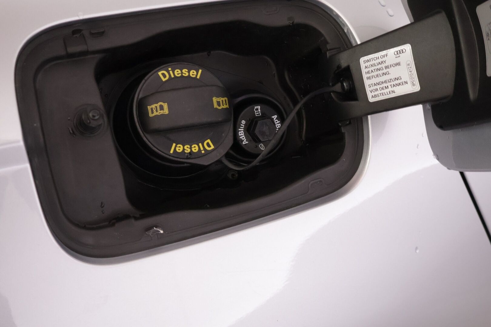 Audi A6 2018 Avant S line Business Sport 2,0 TDI 140 kW quattro S tronic * Webasto / Vakkari / Navi / P.kamera / Koukku / S.kontti* - *Juuri katsastettu / Kahdet renkaat / Suomi-auto / Vahva neliveto* - HULLUT AVAJAISHULINAT KORKOTARJOUS 3,29 %