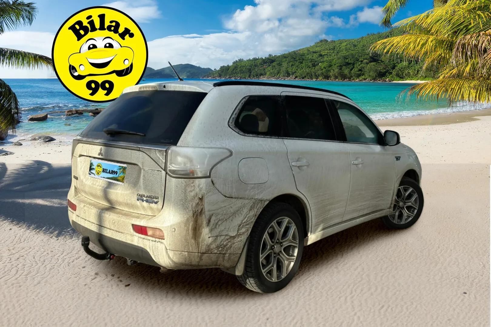 Mitsubishi Outlander PHEV 2014 Instyle Navi 4WD * Nahkasisusta / Vetokoukku / Sähköpenkki / Peruutuskamera / Lohkolämmitin * - Juuri huollettu / Kahdet renkaat vanteineen