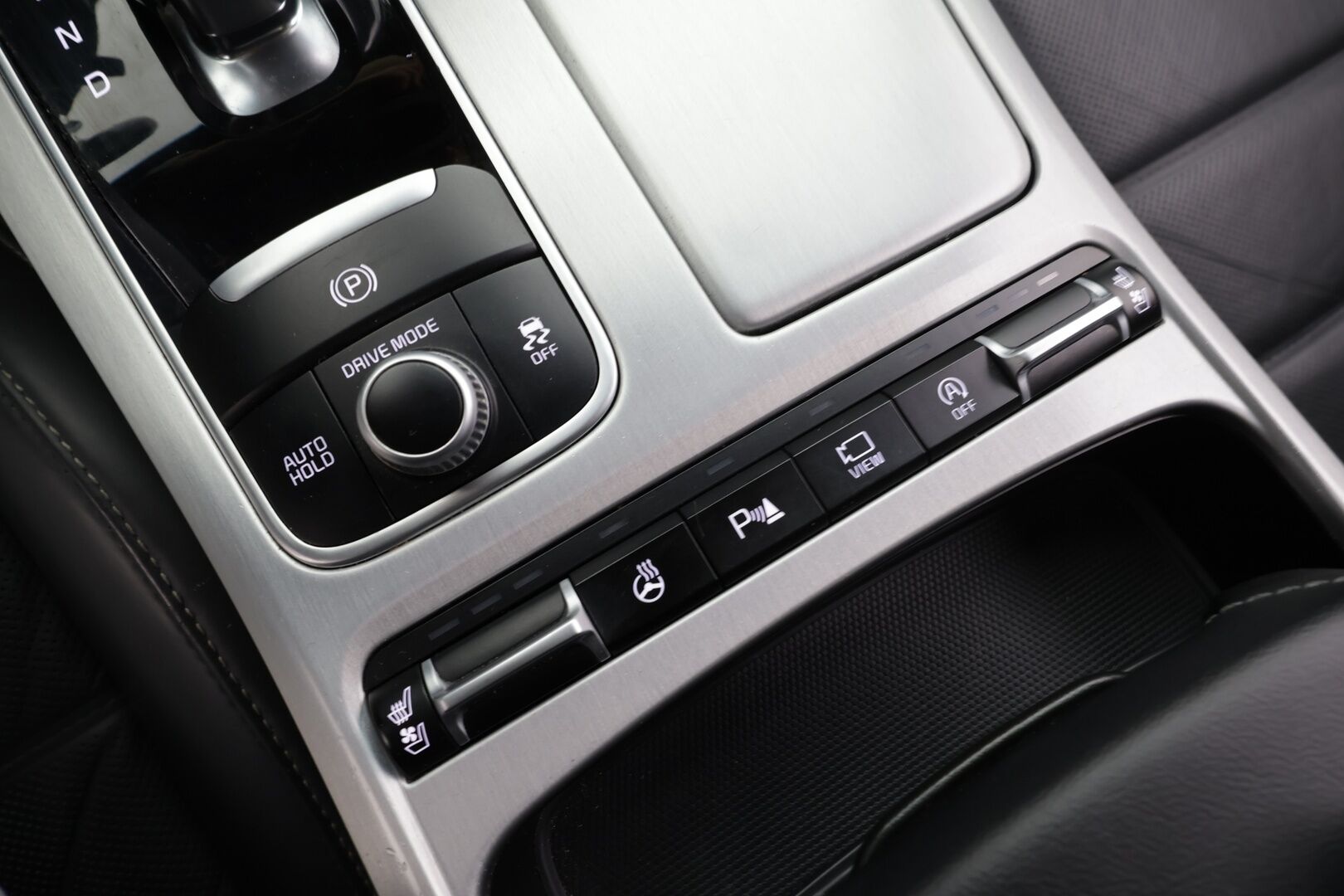 Kia Stinger 2018 3,3 T-GDI AWD GT A/T * ACC / 360° / H&K / Muistipenkki / LED / Navi / Ilmastoidut nahat / Lasikattoluukku / Webasto / HUD * - Suomi-auto / Kahdet renkaat aluvanteilla 