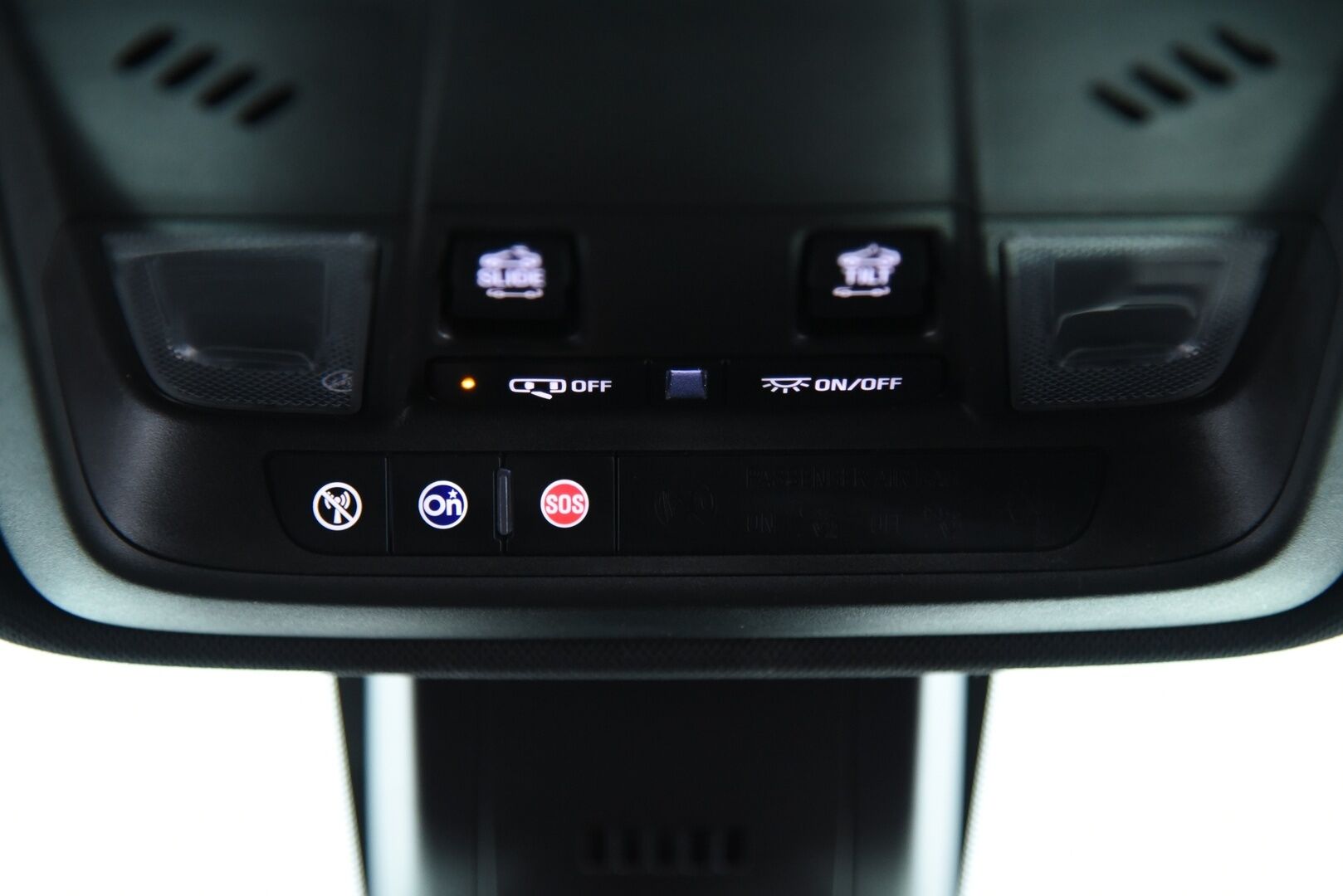 Opel Insignia 2018 Grand Sport Innovation 2,0 Turbo Start/Stop 4x4 191kW AT8 / OPC-line / Adapt.vak / Matrix-LED / Bose -  Imastoidut etuistuimet / 360-kamera / Koukku / 