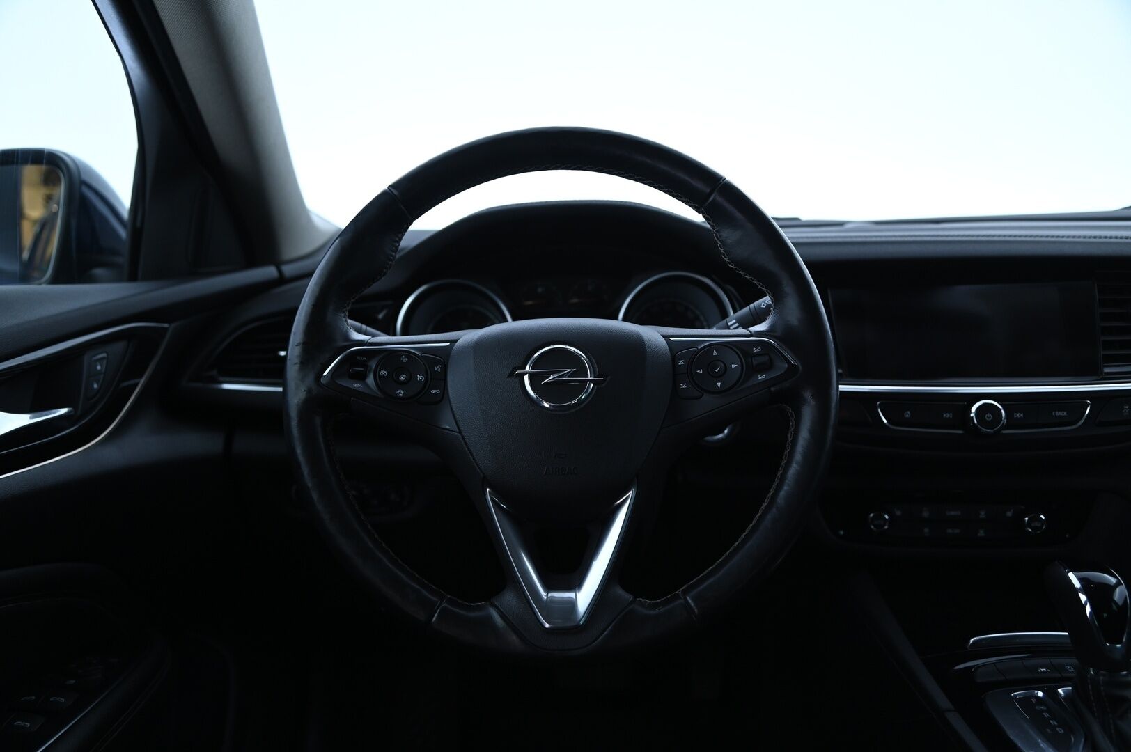 Opel Insignia 2018 Grand Sport Innovation 2,0 CDTI Start/Stop 125kW AT8 - Webasto / Vakkari / Keyless Go / P. tutkat / Navi