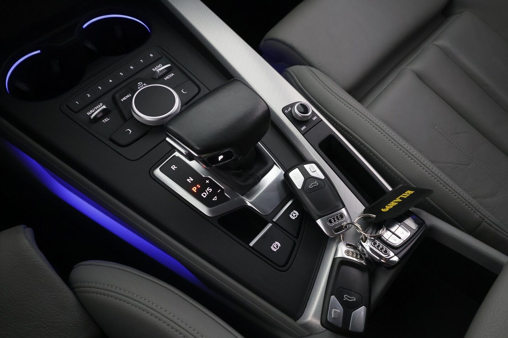 Audi A5 2018 Sportback Business Sport Comfort Edition 1,4 TFSI 110 kW S tronic - | Webasto | Koukku | Matrix-LED |  Vakkari | P.tutkat | Sporttinahat | Apple&Android | Suomi-auto | Kahdet renkaat |