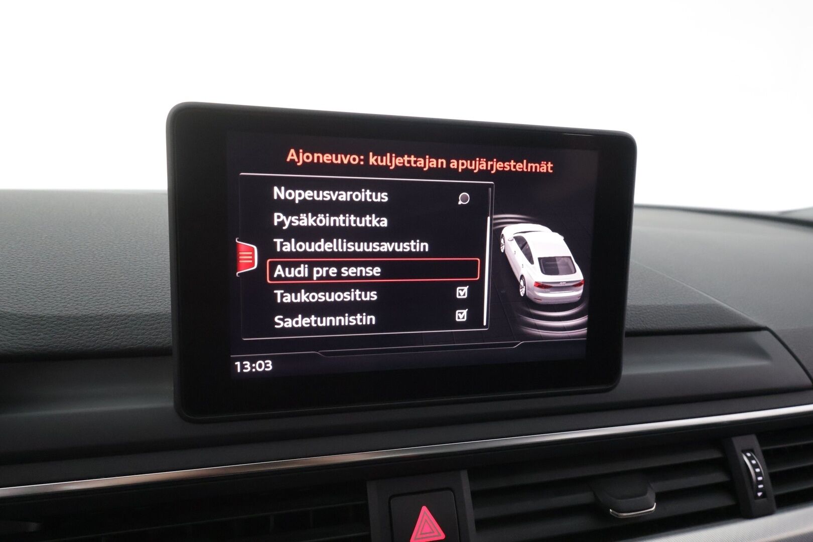 Audi A5 2018 Sportback Business Sport Comfort Edition 1,4 TFSI 110 kW S tronic - | Webasto | Koukku | Matrix-LED |  Vakkari | P.tutkat | Sporttinahat | Apple&Android | Suomi-auto | Kahdet renkaat |