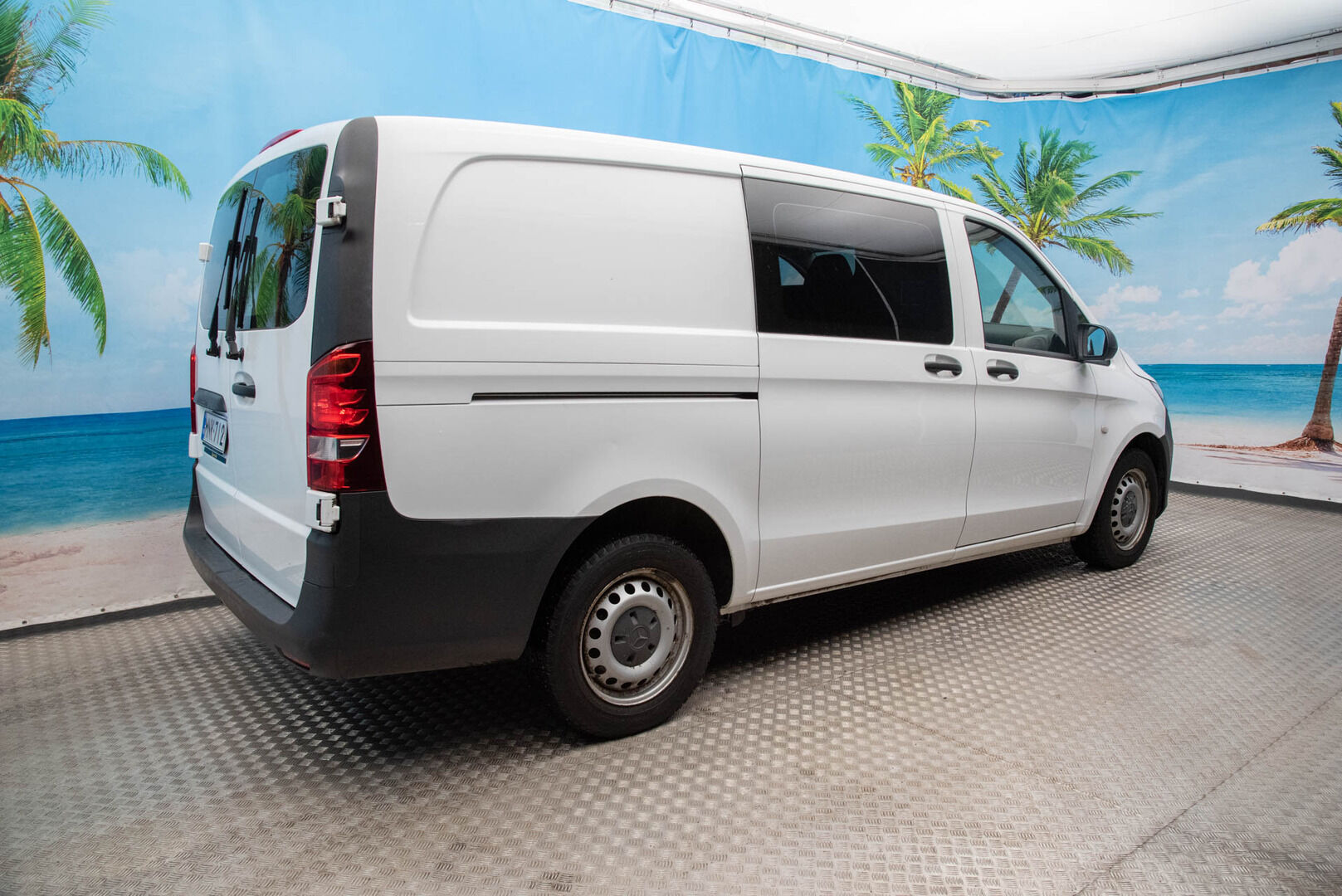 Mercedes-Benz Vito 2018 109 CDI Keskipitkä A2 - | ALV | Tehtaan Webasto | Vaneroitu tavaratila | Bluetooth | Suomi-Auto | Penkinlämmitys | Ilmastointi | - KORKO VAIN 3,99 %