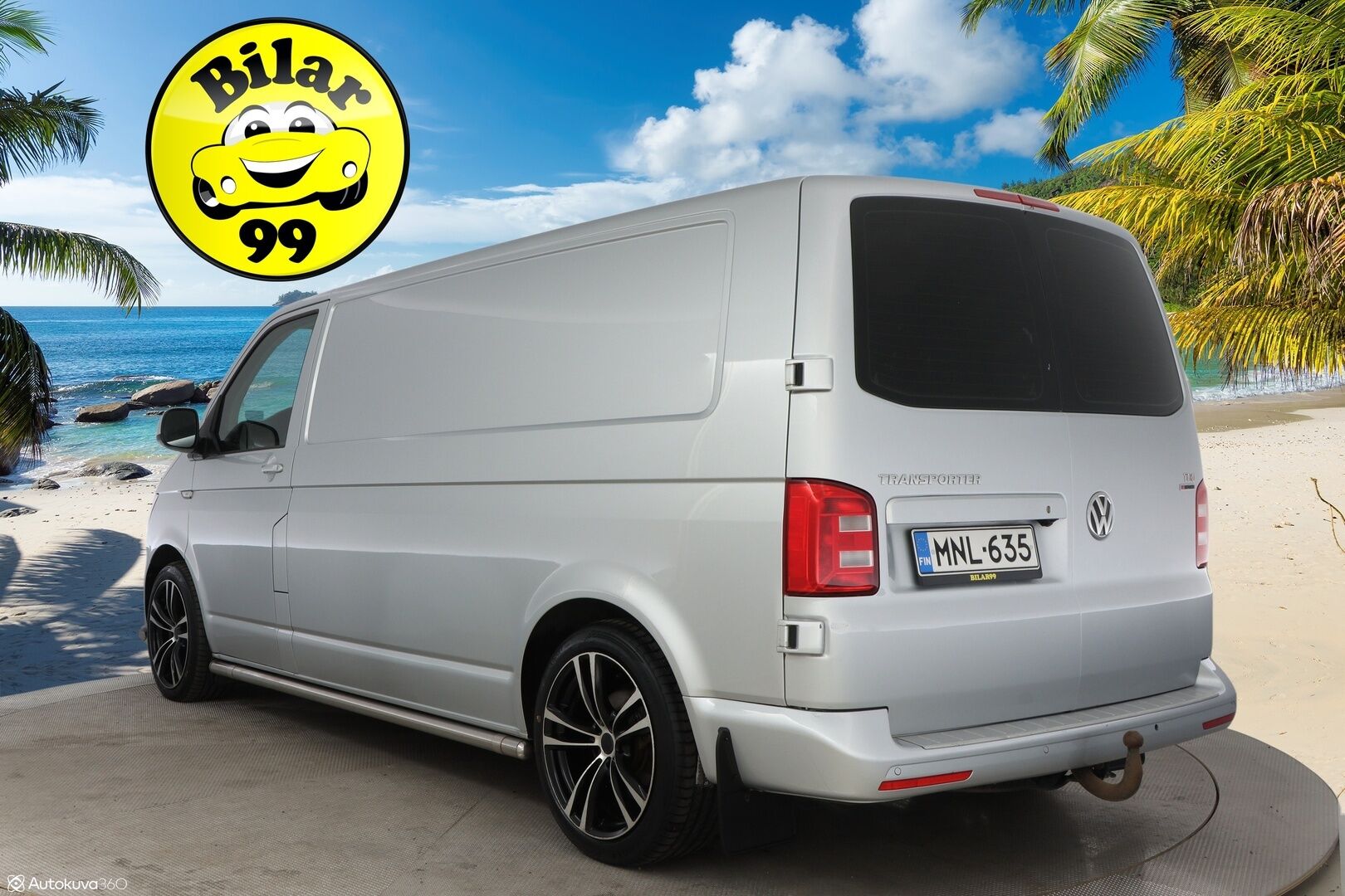 Volkswagen Transporter 2018 umpipakettiauto Pitkä 2,0 TDI 150kW 4Motion DSG (4M18) * ALV / Webasto / Peruutuskamera / Vetokoukku / LED * - 3,99 % KORKOTARJOUS TÄHÄN AUTOON - Ohjaamosta säädettävä ilma-alusta, toista ei tule vastaan!