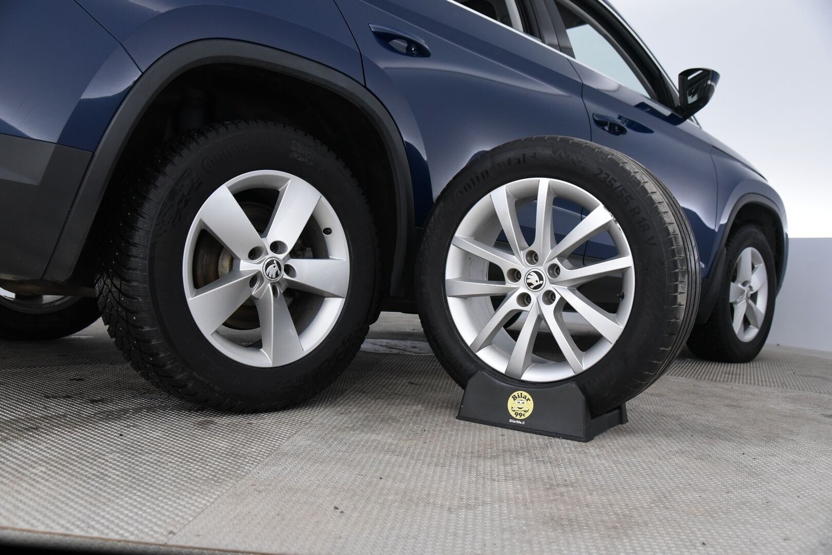 Skoda Kodiaq 2018 2,0 TDI 150 4x4 Ambition DSG Autom. / Adapt. vak. / Webasto / Vetokoukku / P-Kamera / LED / Keyless - Suomi-Auto / Lämmitettävä tuulilasi / Kaukovaloautomatiikka