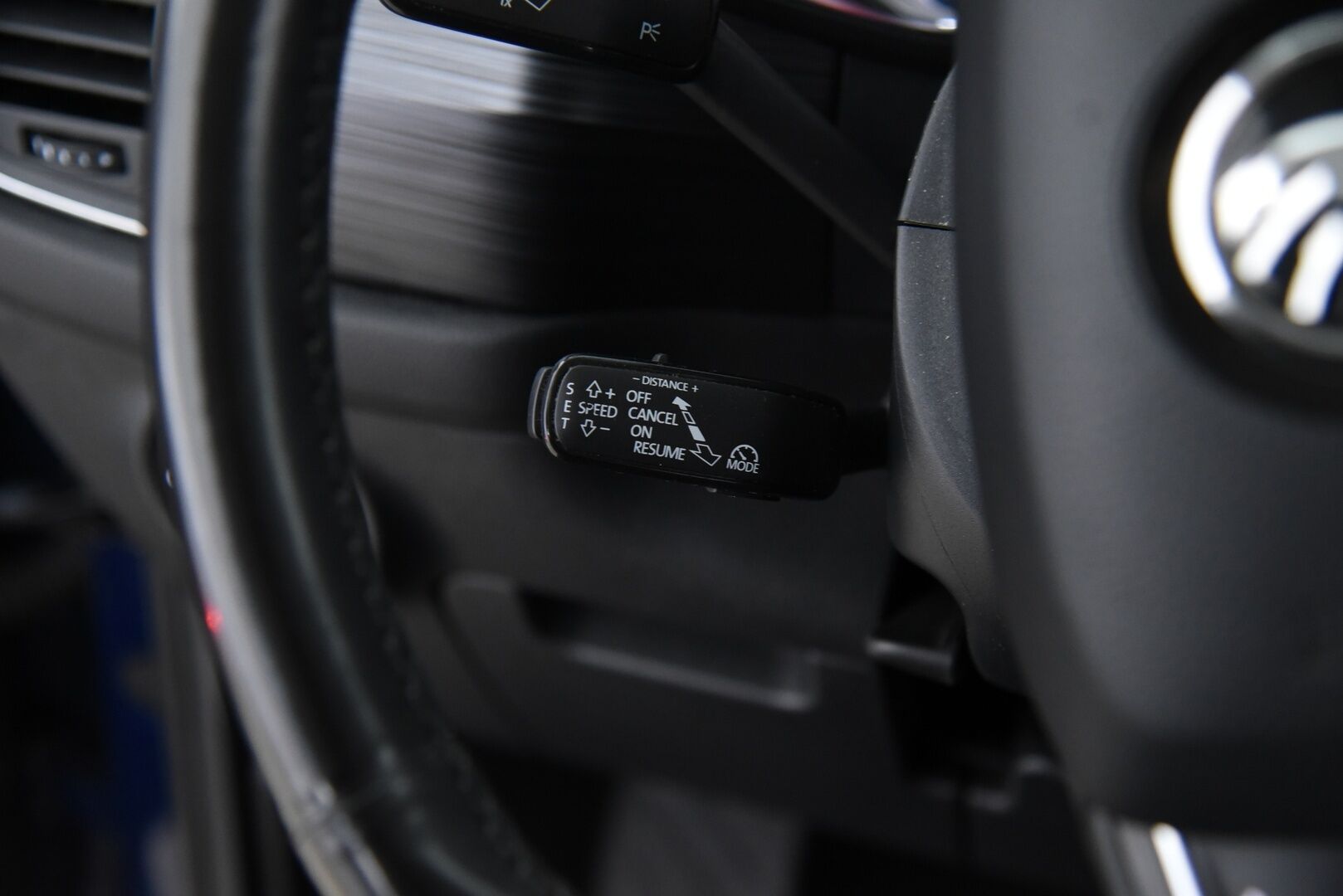 Skoda Kodiaq 2018 2,0 TDI 150 4x4 Ambition DSG Autom. / Adapt. vak. / Webasto / Vetokoukku / P-Kamera / LED / Keyless - Suomi-Auto / Lämmitettävä tuulilasi / Kaukovaloautomatiikka