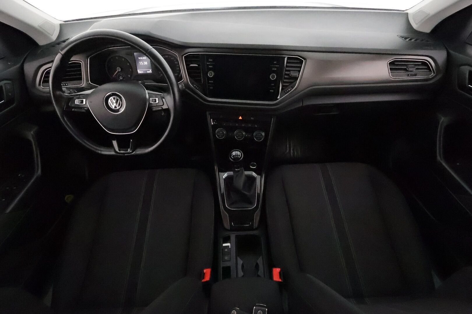 Volkswagen T-Roc 2018 Style 1,0 TSI 85 kW **Webasto / Koukku / Adapt.Vakkari / LED-valot / P.Kamera / Kaistavahti / Apple&Android** - Suomi-auto / Kahdet Renkaat