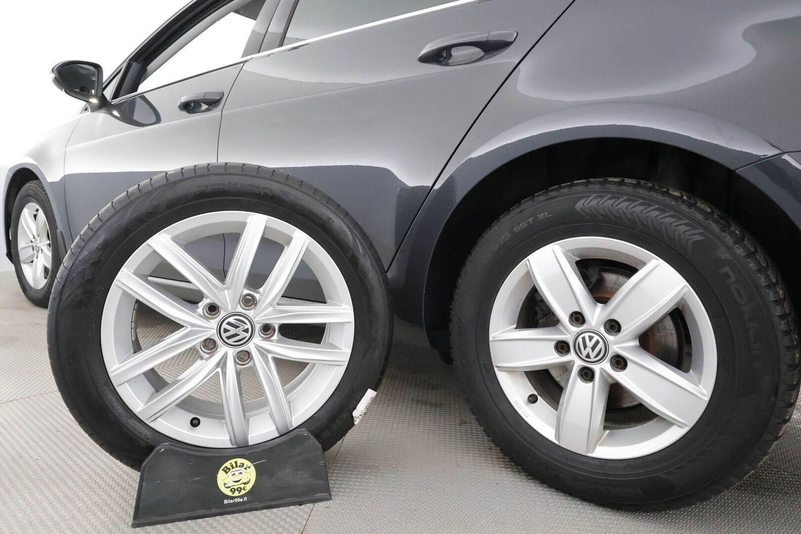 Volkswagen Golf 2018 Variant Highline 1,6 TDI 85 kW (115 hv) DSG * ACC / Webasto / LED / P.Kamera / Apple&Android / Keyless * - Suomi-auto / Kahdet Renkaat