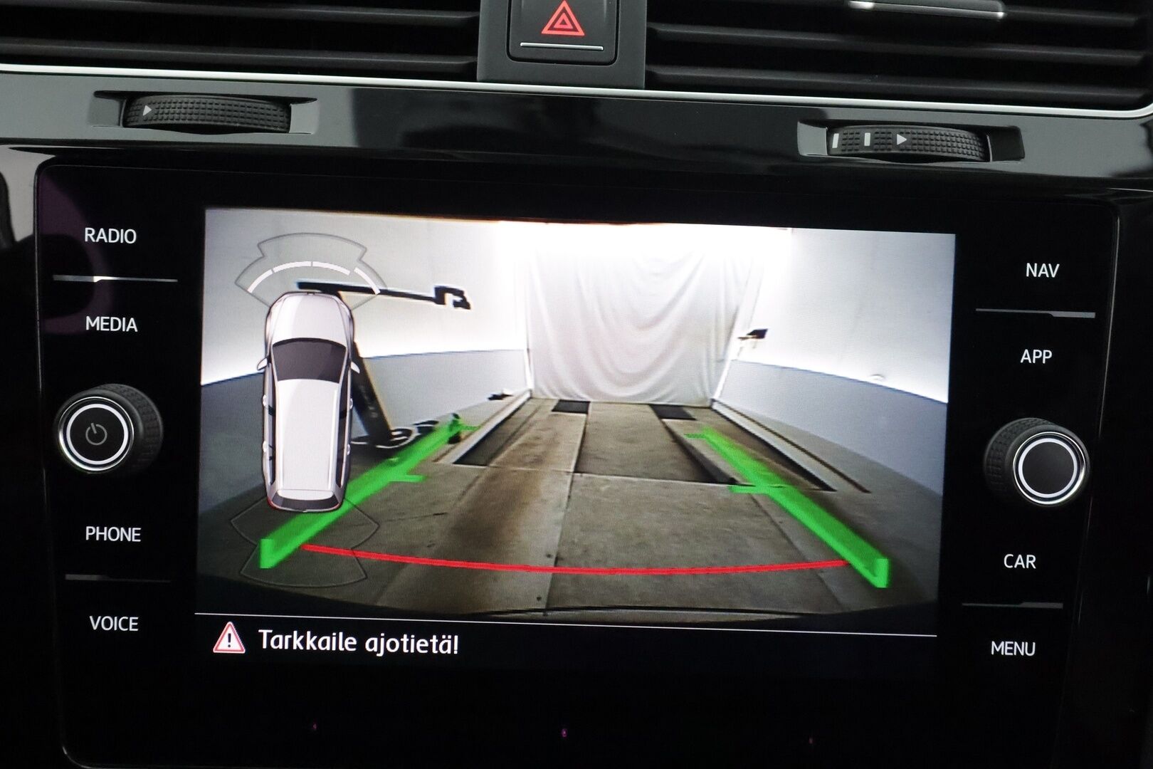 Volkswagen Golf 2018 Variant Highline 1,6 TDI 85 kW (115 hv) DSG * ACC / Webasto / LED / P.Kamera / Apple&Android / Keyless * - Suomi-auto / Kahdet Renkaat