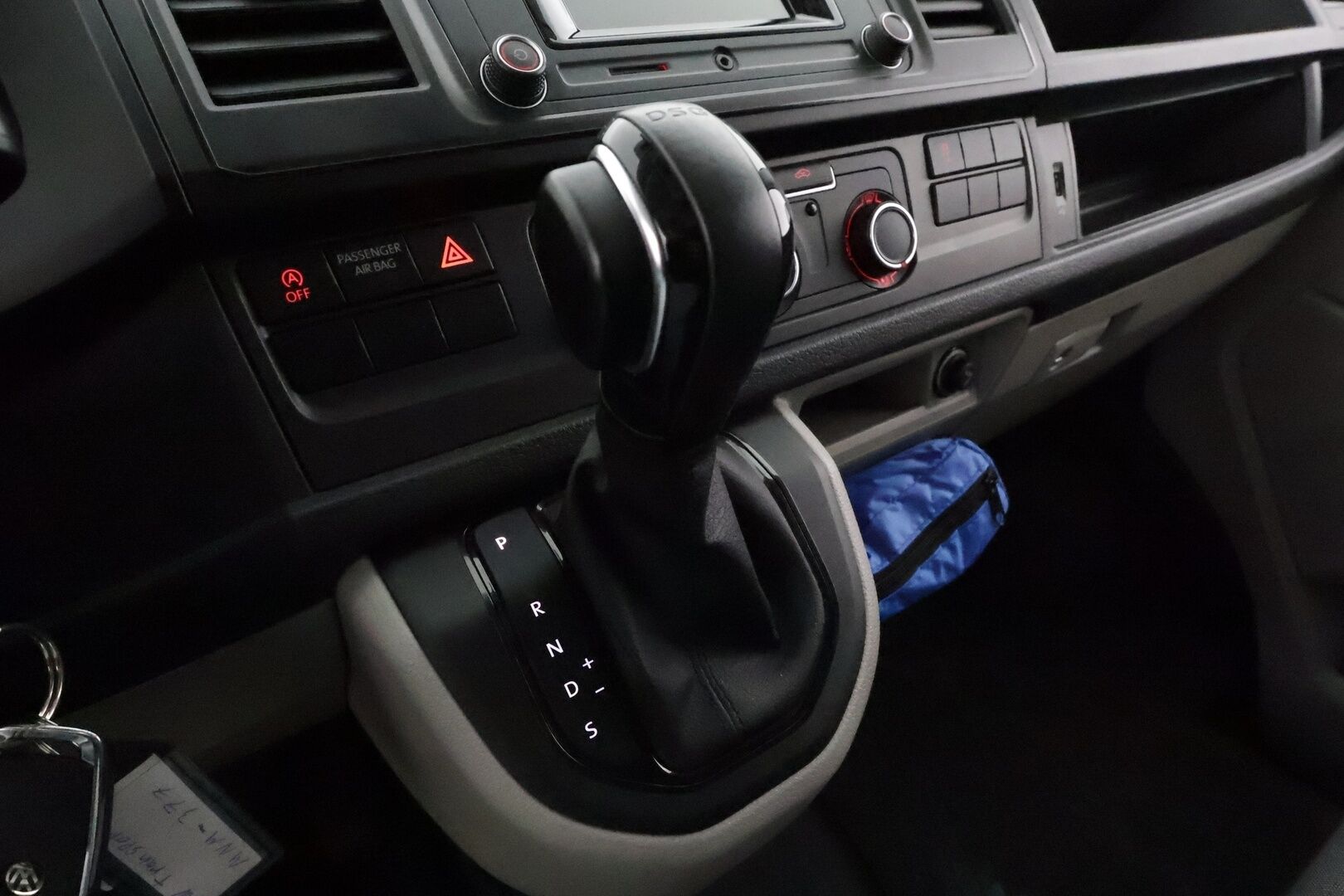 Volkswagen Transporter 2018 2,0 TDI 110 kW 4Motion DSG *Vakkari / Webasto / LED / P.tutka / Koukku / Bluetooth* - 3,99 % KORKOTARJOUS TÄHÄN AUTOON 28.9. ASTI! - 1.Om Suomi-auto 