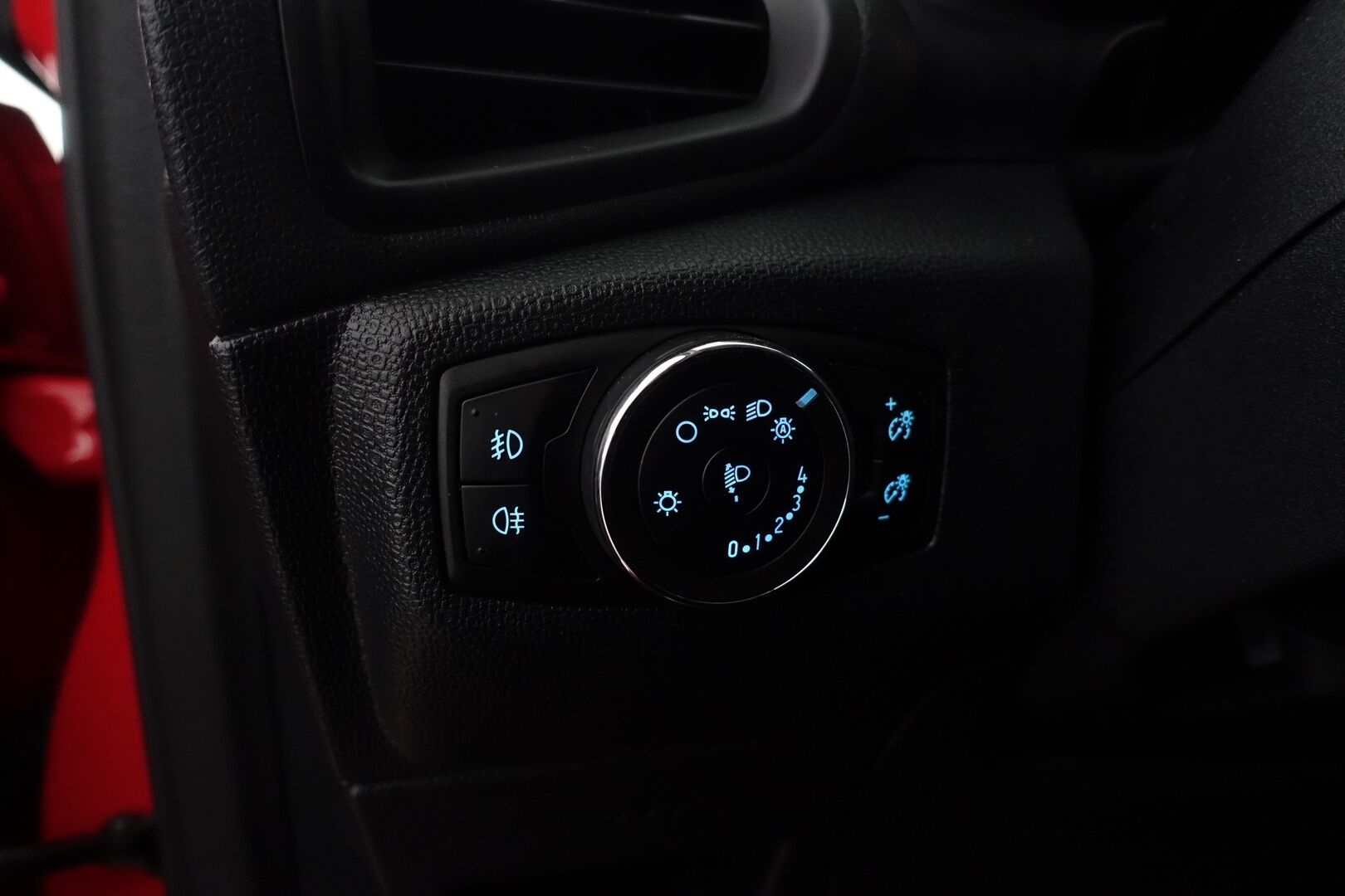 Ford Ecosport 2019 1,0 EcoBoost 125hv A6 ST-Line 5-ovinen - | Lohko & Sisäp. | Lämm. Tuulilasi | Nahka/Alcantara | Tutkat | Vakkari | 2-OM Suomiauto | Jakopää juuri tehty! | AppleCarPlay | Ratinlämmitin |