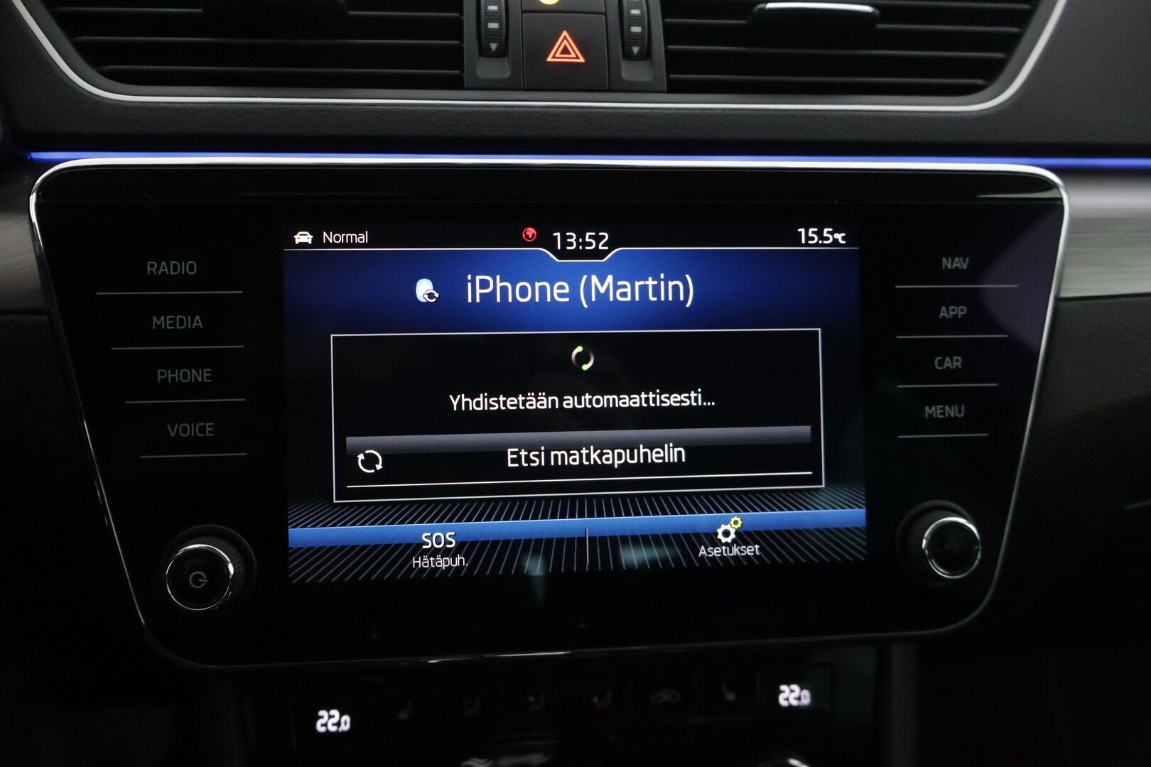 Skoda Superb 2018 2,0 TDI 150 Style BusinessLine DSG Autom. * Adap.vakkari / Webasto / Sähköpenkit / Canton / Keyless  / Kamera * - * Asiallisesti pidetty yksilö kaksilla renkailla! *