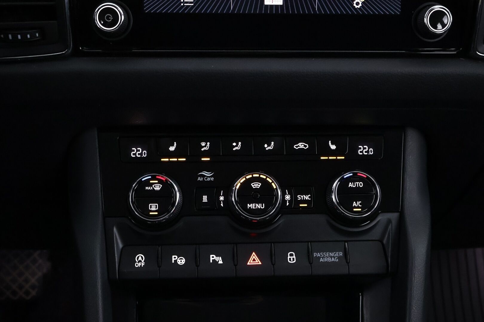 Skoda Kodiaq 2018 2,0 TDI 150 Style DSG Autom. - Webasto | Canton | Adapt.vakkari | Nahka-Alcantarat muistilla | Lämm.tuulilasi | Ratinlämmitin | Keyless | Sähköluukku | Juuri saapunut!