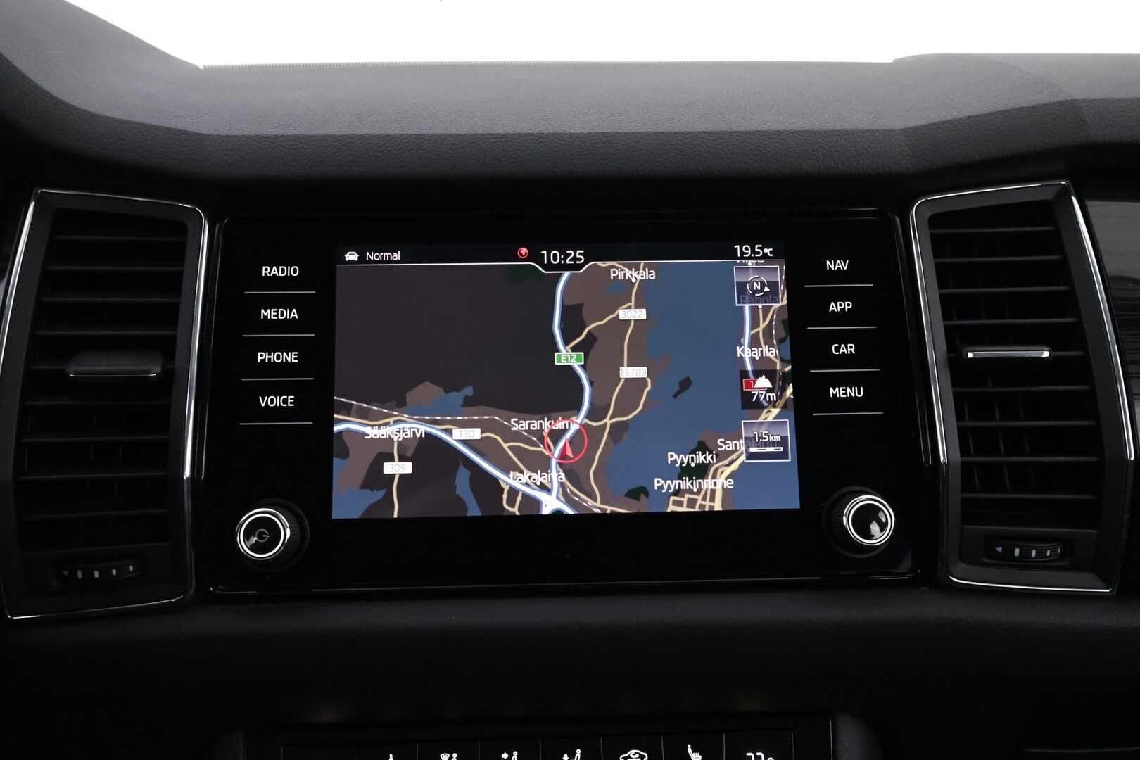 Skoda Kodiaq 2018 2,0 TDI 150 Style DSG Autom. - Webasto | Canton | Adapt.vakkari | Nahka-Alcantarat muistilla | Lämm.tuulilasi | Ratinlämmitin | Keyless | Sähköluukku | Juuri saapunut!