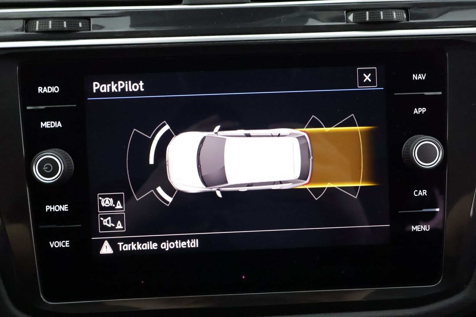 Volkswagen Tiguan 2018 Comfortline 1,4 TSI 92 kW (125 hv) Football Edition * ACC / Webasto / LED / P.tutkat / Keyless / Apple&Android * - Merkkihuollettu / Suomi-auto / Kahdet Renkaat