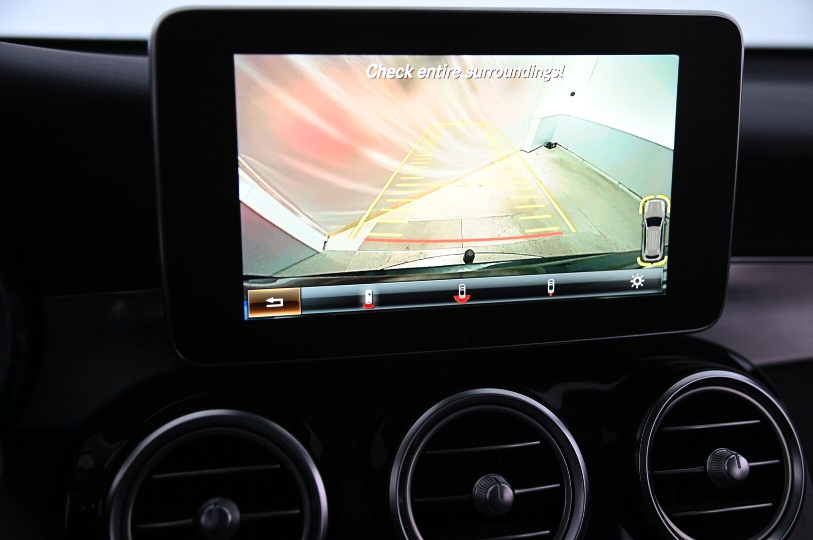 Mercedes-Benz GLC 2018 350 e 4Matic A Premium Business AMG * Panorama / P.kamera / IHC+ / Vetokoukku / Navi / Sporttipenkit * - AMG paketilla / kaksilla aluvanteilla!