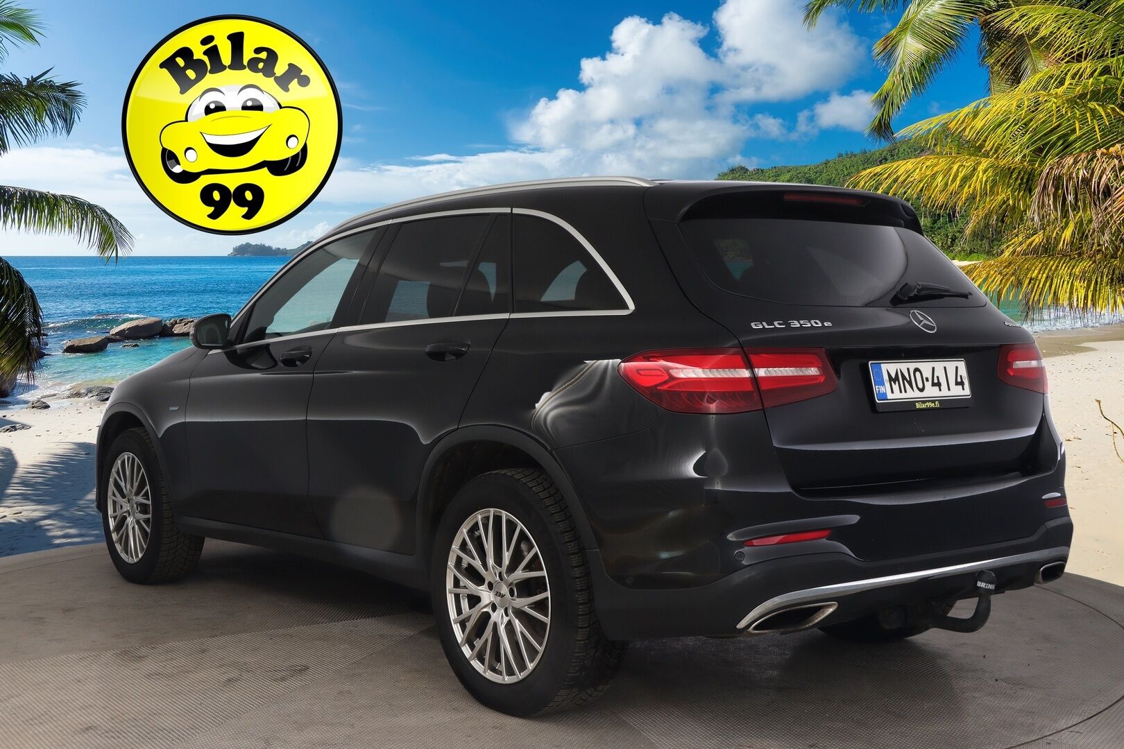 Mercedes-Benz GLC 2018 350 e 4Matic A Premium Business AMG * Panorama / P.kamera / IHC+ / Vetokoukku / Navi / Sporttipenkit * - AMG paketilla / kaksilla aluvanteilla!