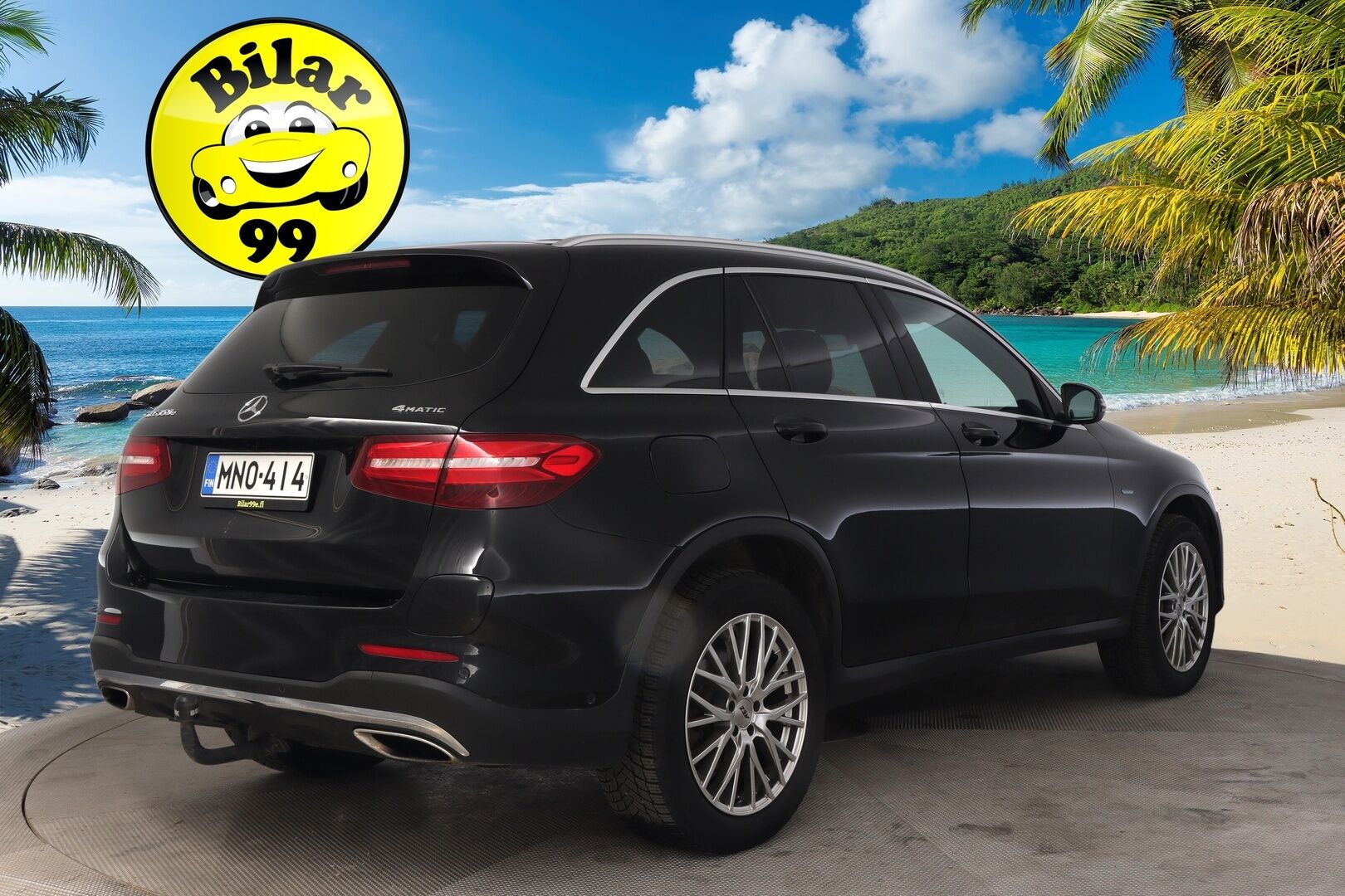 Mercedes-Benz GLC 2018 350 e 4Matic A Premium Business AMG * Panorama / P.kamera / IHC+ / Vetokoukku / Navi / Sporttipenkit * - AMG paketilla / kaksilla aluvanteilla!