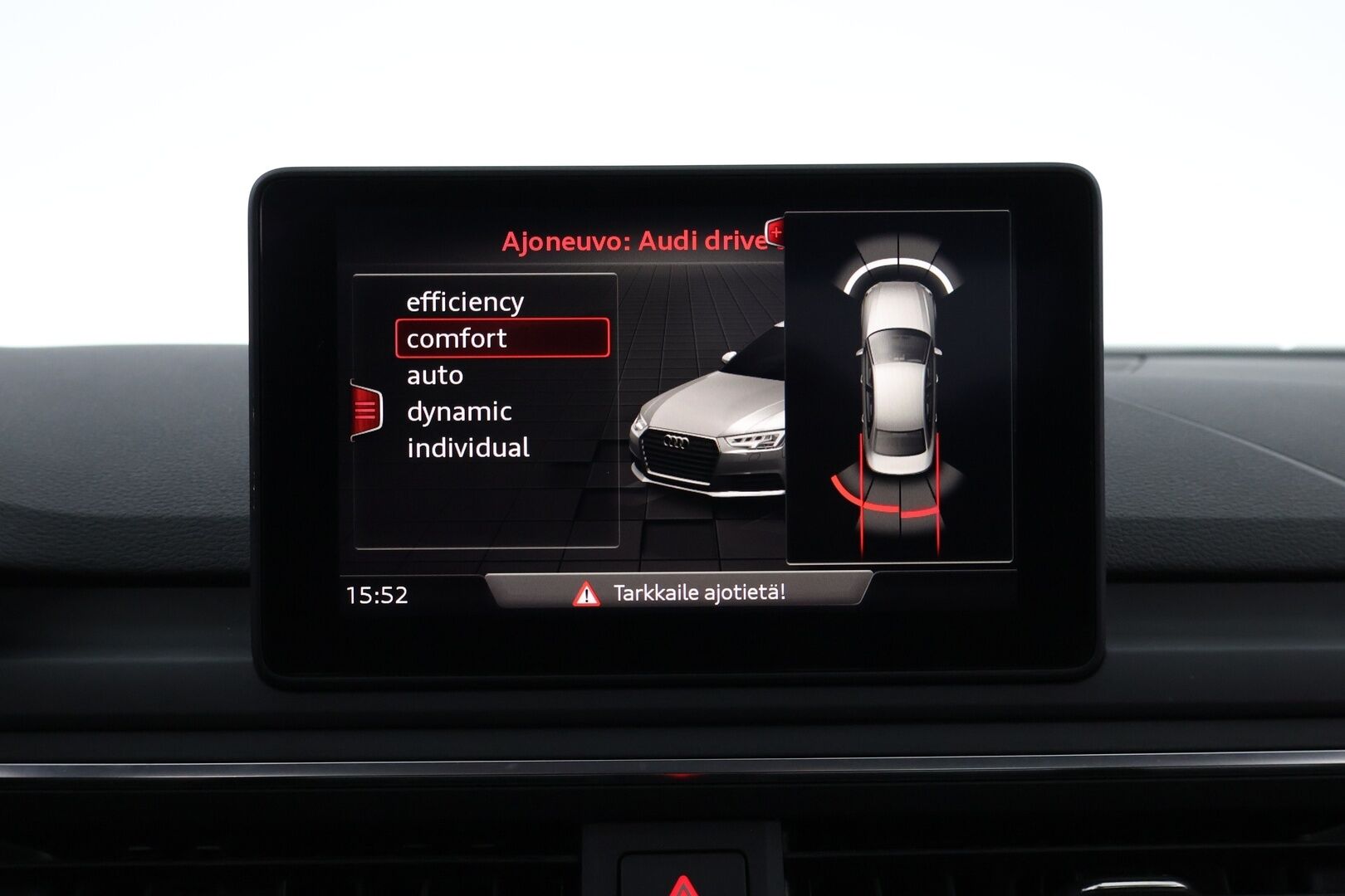 Audi A4 2018 Sedan Business Sport Comfort S line Edition 2,0 TFSI 140 kW S tronic - Suomiauto / Webasto / Vetokoukku / Peruutustutkat / LED / Sporttipenkit / Audi Pre Sense / S Line