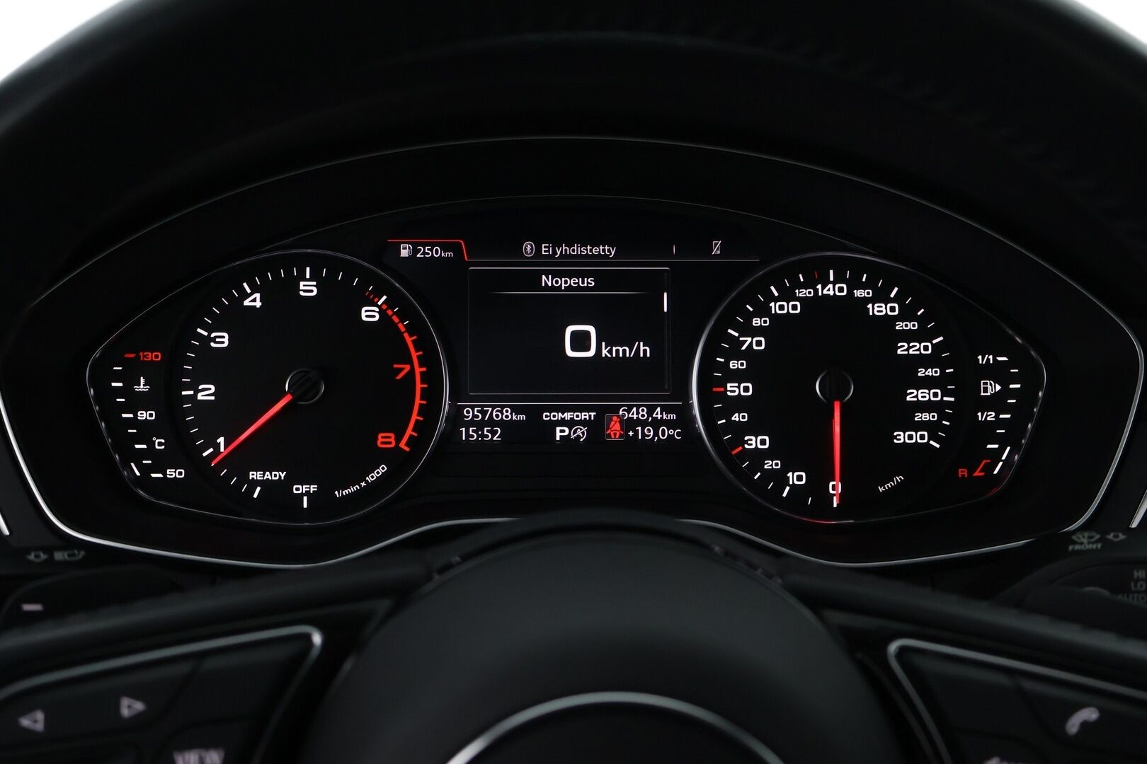 Audi A4 2018 Sedan Business Sport Comfort S line Edition 2,0 TFSI 140 kW S tronic - Suomiauto / Webasto / Vetokoukku / Peruutustutkat / LED / Sporttipenkit / Audi Pre Sense / S Line
