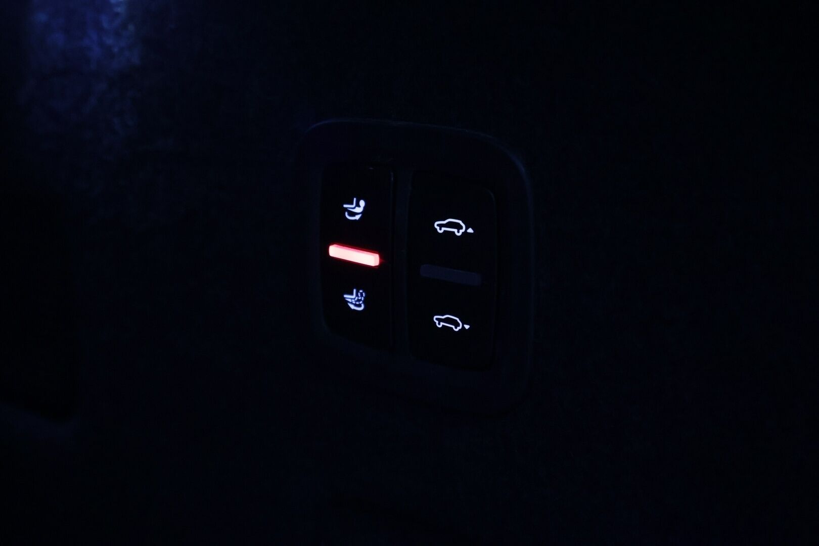 Porsche Cayenne 2019 E-Hybrid *ACC / Panorama / Bose / Ilma-alusta / 360-kamera / Navi / S.koukku / Muistipenkit / Vaaleat nahat!* - Merkkihuollettu! / 2xOEM vanteet / Upea väri! / Soh 88%