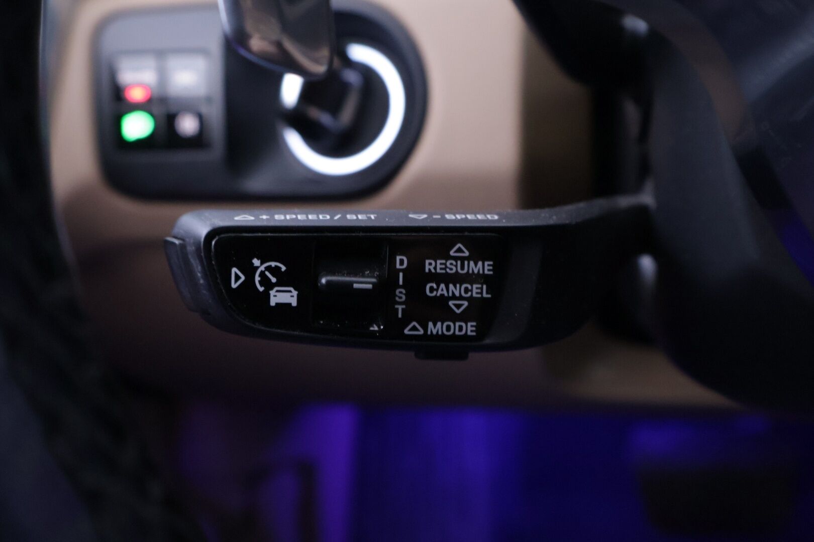 Porsche Cayenne 2019 E-Hybrid *ACC / Panorama / Bose / Ilma-alusta / 360-kamera / Navi / S.koukku / Muistipenkit / Vaaleat nahat!* - Merkkihuollettu! / 2xOEM vanteet / Upea väri! / Soh 88%