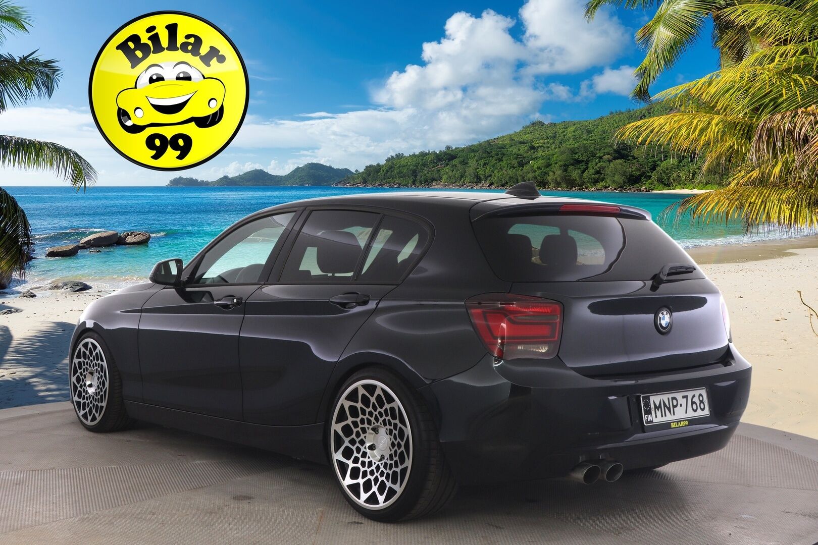 BMW 120 2012 2.0 F20 TwinPower Turbo Business A - *M-sport look / Nahat / Proffanavi / Kattoikkuna / Rattivaihteet / Vakkari*