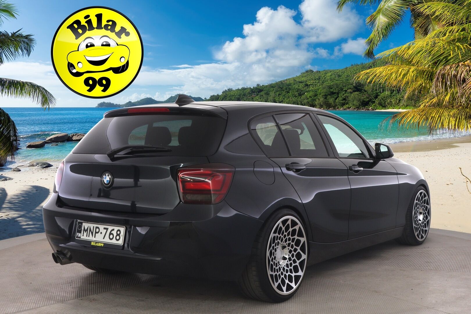 BMW 120 2012 2.0 F20 TwinPower Turbo Business A - *M-sport look / Nahat / Proffanavi / Kattoikkuna / Rattivaihteet / Vakkari*