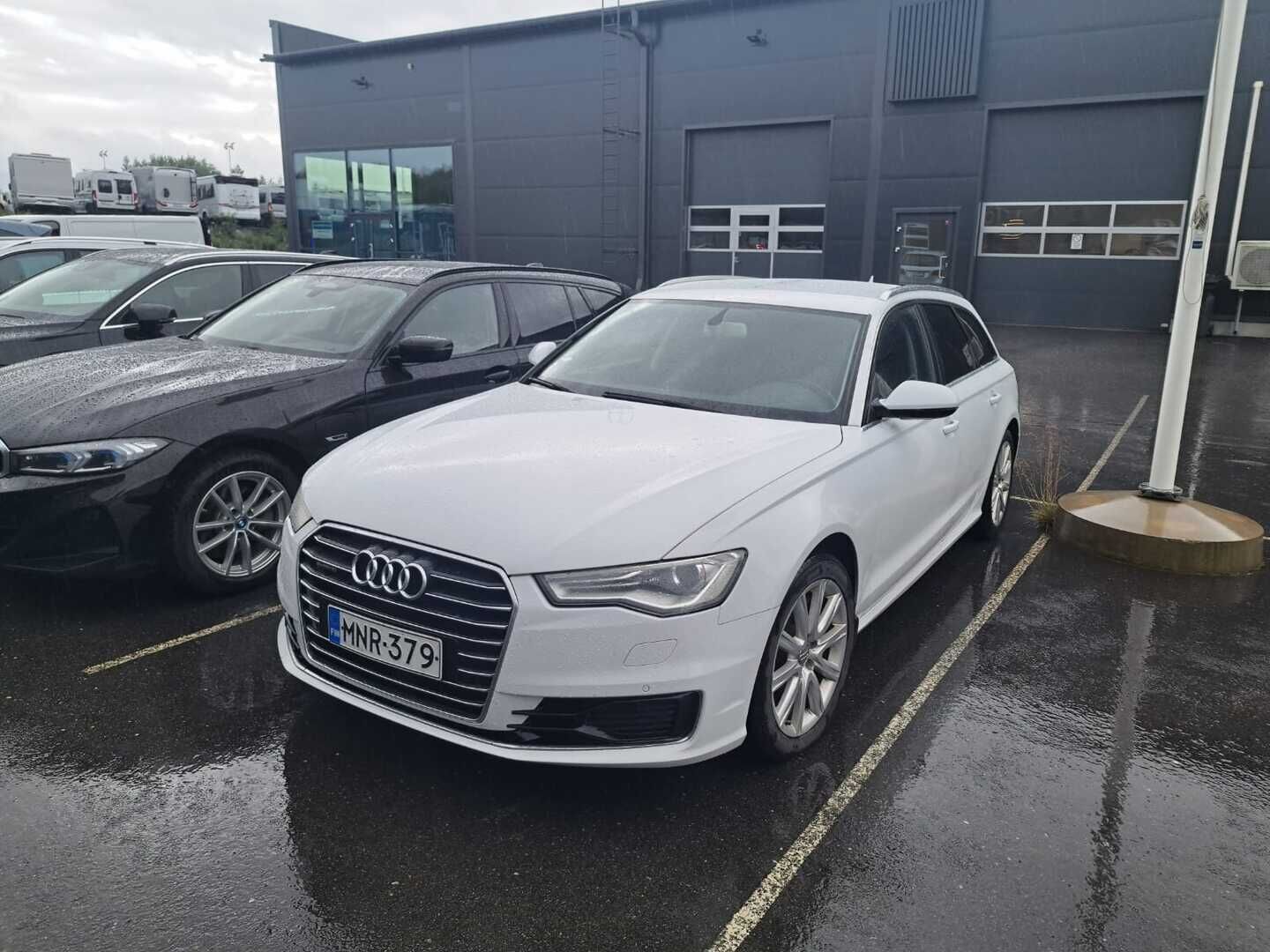 Audi A6 2015 Avant Land of quattro Edition 3,0 V6 TDI 160 kW quattro S tronic  - YritysOutlet - Myydään vain yrityksille - Juuri saapunut | Webasto | Koukku | Sport-penkit | 2 x vanteet 