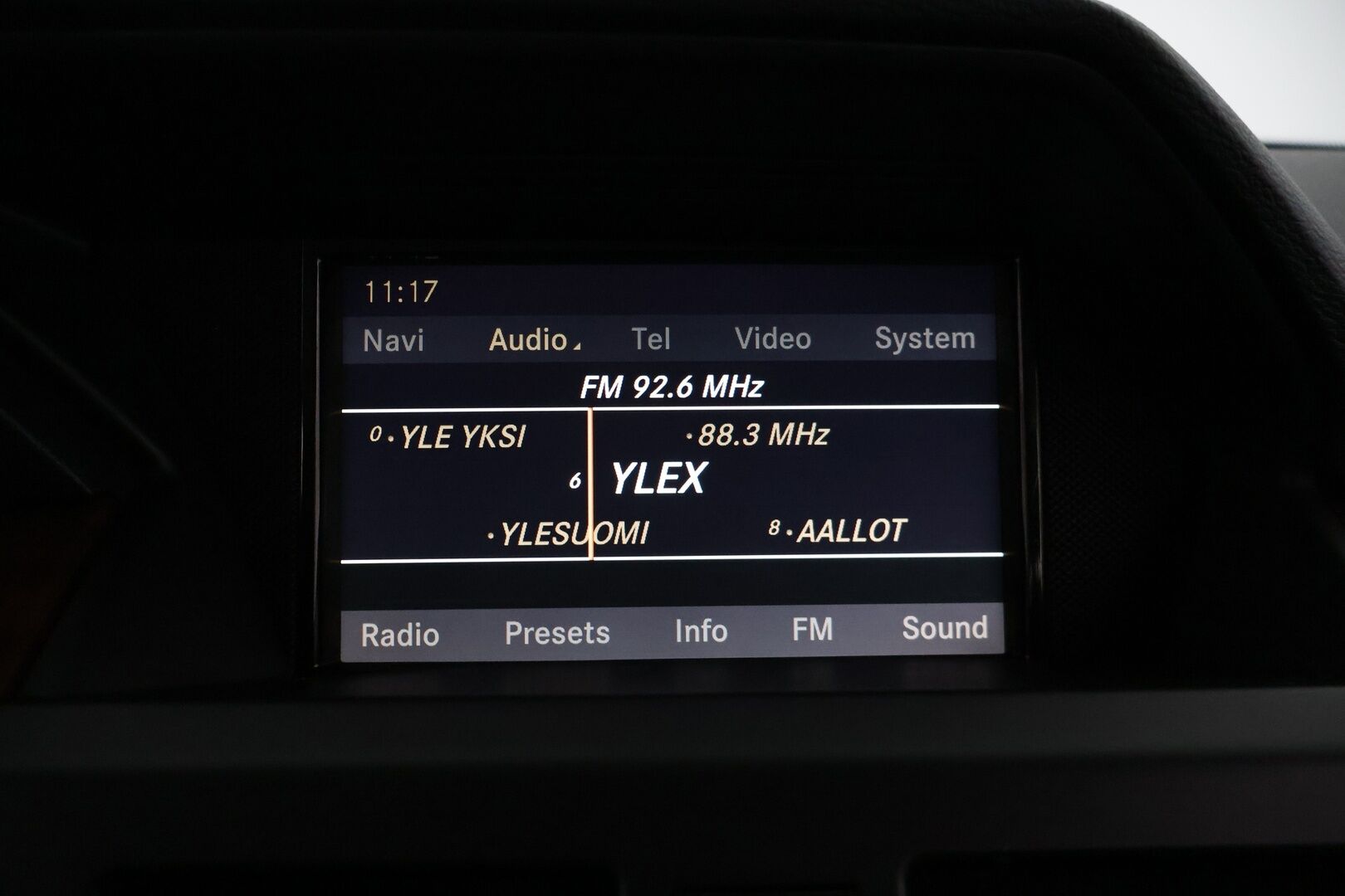 Mercedes-Benz GLK 2010 350 CDI 4Matic A 7g-tronic - PA-lämmitin | Koukku | Muistinahat | Vakkari | NaviTodella hyvät huollot | 2x renkaat 
