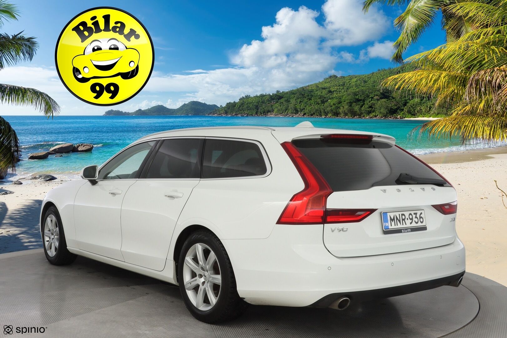 Volvo V90 2018 D4 AWD Momentum aut * ACC / Webasto / VOC / Pilot Assist / Vetokoukku * - Suomi-auto / Jakohihna juuri vaihdettu / Ei AdBlueta