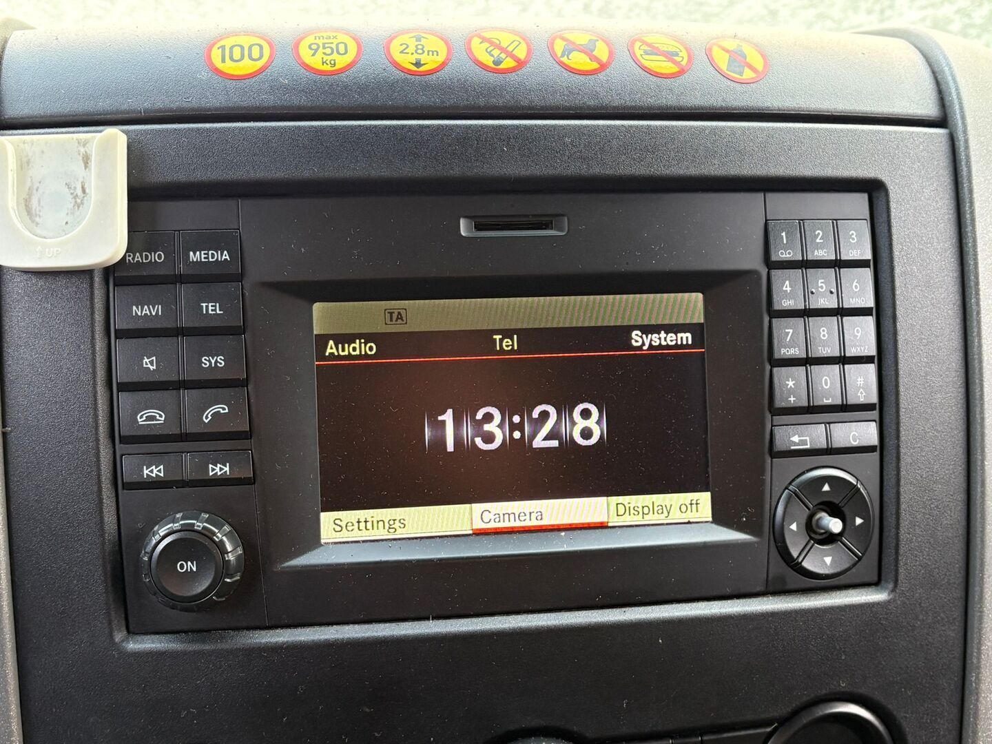 Mercedes-Benz Sprinter 2018 311CDI-3,5/43K pitkä A3 A * Webasto / P-Kamera / Bluetooth * - 2 om. Suomi-Auto / 2x Renkaat / ALV 