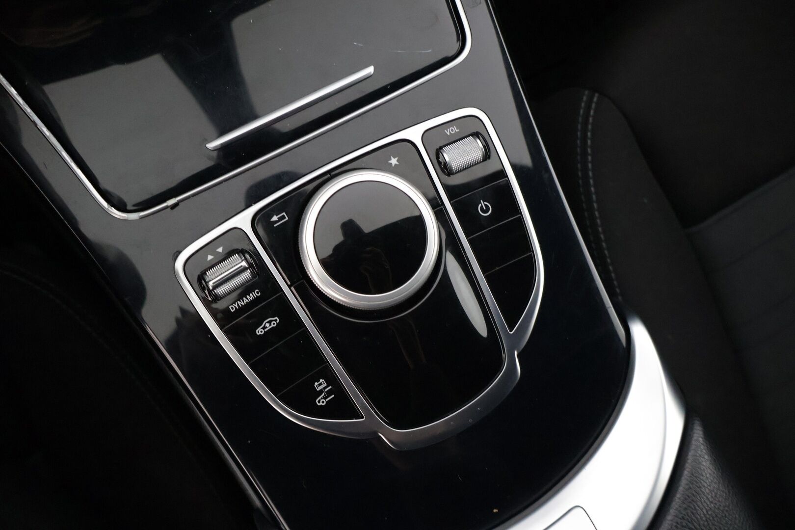 Mercedes-Benz C 2016 C 350 e Farmari (AC) 5ov 1991cm3 A * YritysOutlet - Myydään vain yrityksille * - * YritysOutlet - Myydään vain yrityksille *