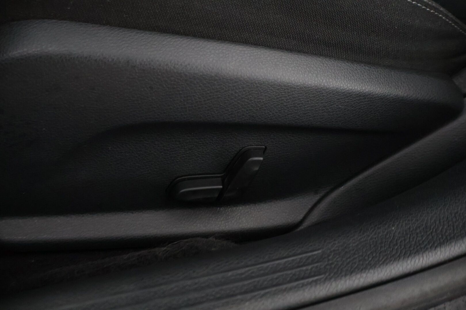 Mercedes-Benz C 2016 C 350 e Farmari (AC) 5ov 1991cm3 A * YritysOutlet - Myydään vain yrityksille * - * YritysOutlet - Myydään vain yrityksille *