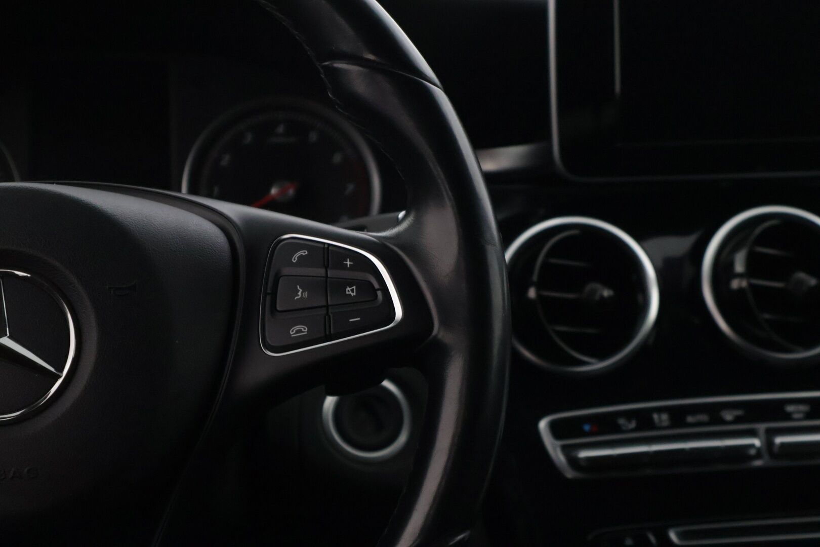 Mercedes-Benz C 2016 C 350 e Farmari (AC) 5ov 1991cm3 A * YritysOutlet - Myydään vain yrityksille * - * YritysOutlet - Myydään vain yrityksille *