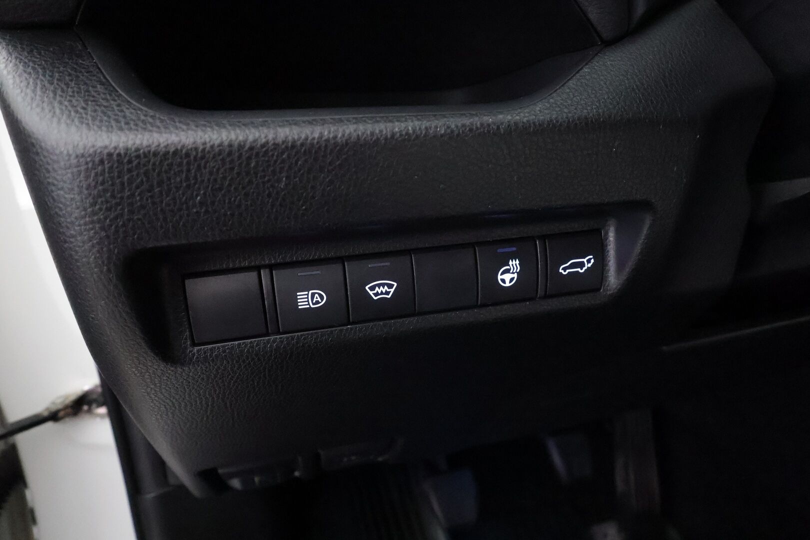 Toyota RAV4 2021 2,0 VVT-iE AWD Active * ACC / Webasto / Koukku / LED / Keyless / Navi * - 1.Om Suomi-auto / Kahdet Renkaat / Merkkihuollettu