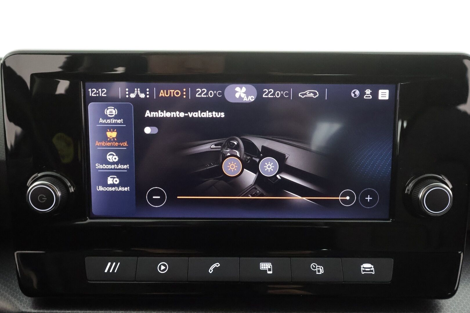 Seat Leon Sportstourer 2021 1,5 eTSI 150 Hybrid Style DSG * Webasto / Vetokoukku / Adapt.Vakkari / LED / Peruutustutkat / Navi - Suomi-auto / Kahdet renkaat aluvanteilla / Metalliväri - HULLUT AVAJAISHULINAT KORKOTARJOUS 3,29 %