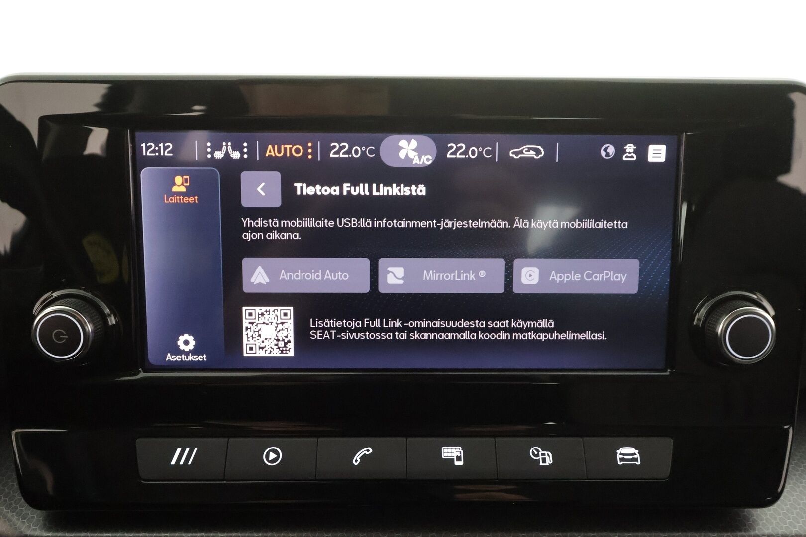 Seat Leon Sportstourer 2021 1,5 eTSI 150 Hybrid Style DSG * Webasto / Vetokoukku / Adapt.Vakkari / LED / Peruutustutkat / Navi - Suomi-auto / Kahdet renkaat aluvanteilla / Metalliväri