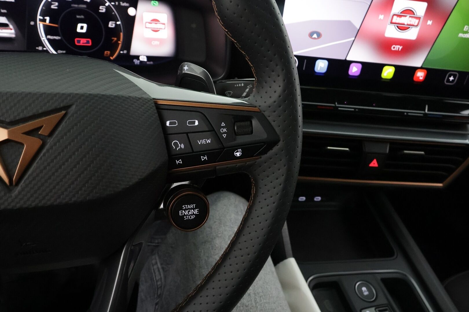 Cupra Formentor 2021 VZ 2,0 TSI 228 kW 4Drive DSG * Lohkolämmitin / ACC / LED / P.Kamera / Sportpenkit / Navi / Kaistavahti / Keyless * - Suomi-auto / Kahdet renkaat / Merkkihuollettu! - Osta nyt, maksa vasta ensi vuonna