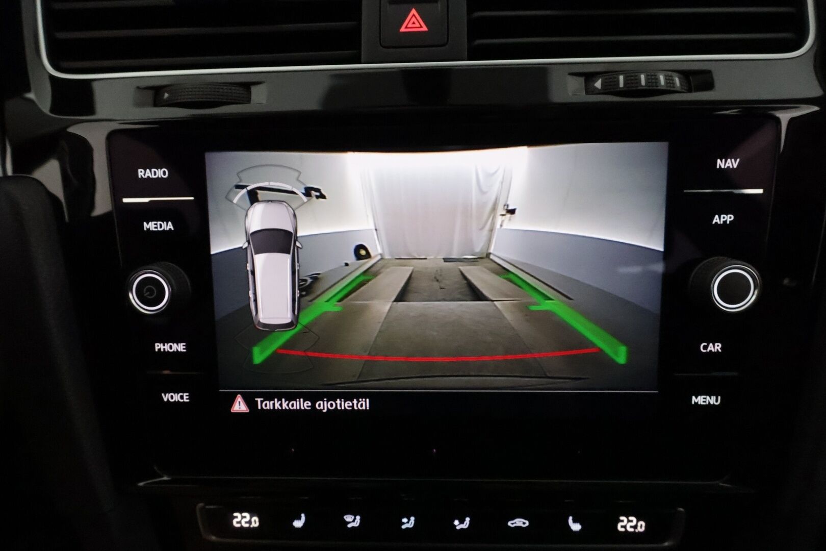 Volkswagen Golf 2019 Variant Highline 1,5 TSI EVO 96 kW BLUEMOTION DSG **Webasto / Adapt.Vakkari / LED-valot / Navi / P.Kamera / Keyless** - Suomi-auto / Kahdet Renkaat