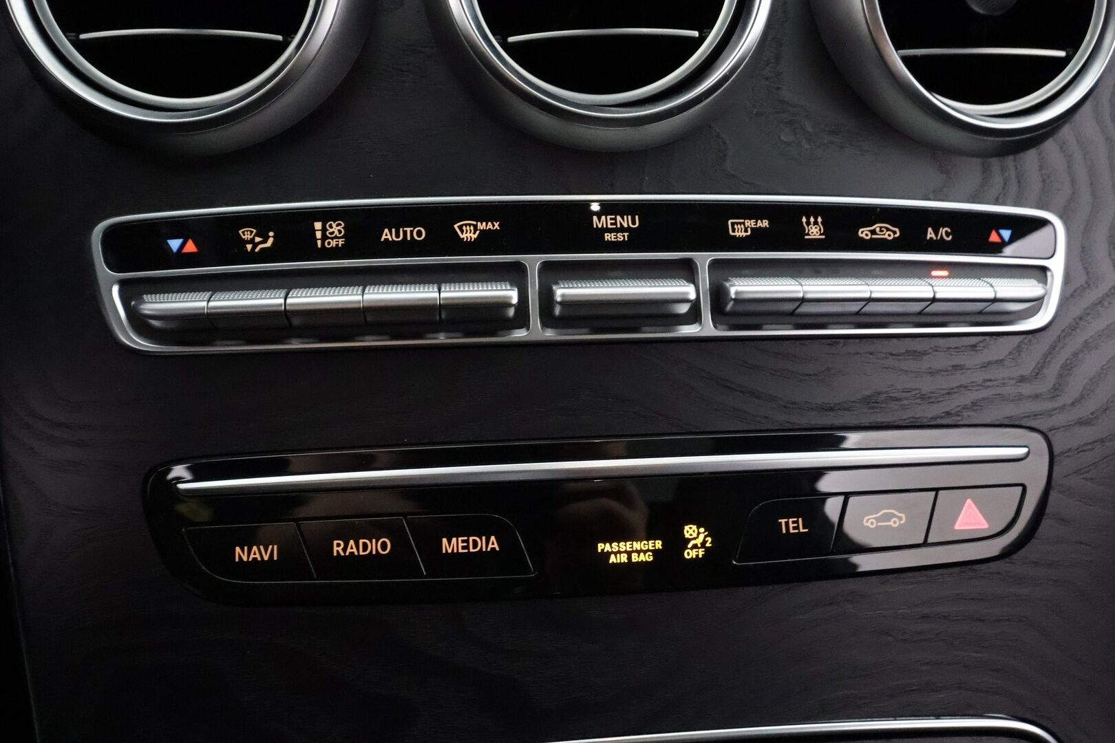 Mercedes-Benz C 2019 200 4Matic A Coupé - | Vakkari | Lisälämmitin | P.Kamera | kattoluukku | Osasähköt | LED High Performance | Puolinahat | Merkkihuollettu | Kahdet Renkaat | - KORKO VAIN 3,99 %