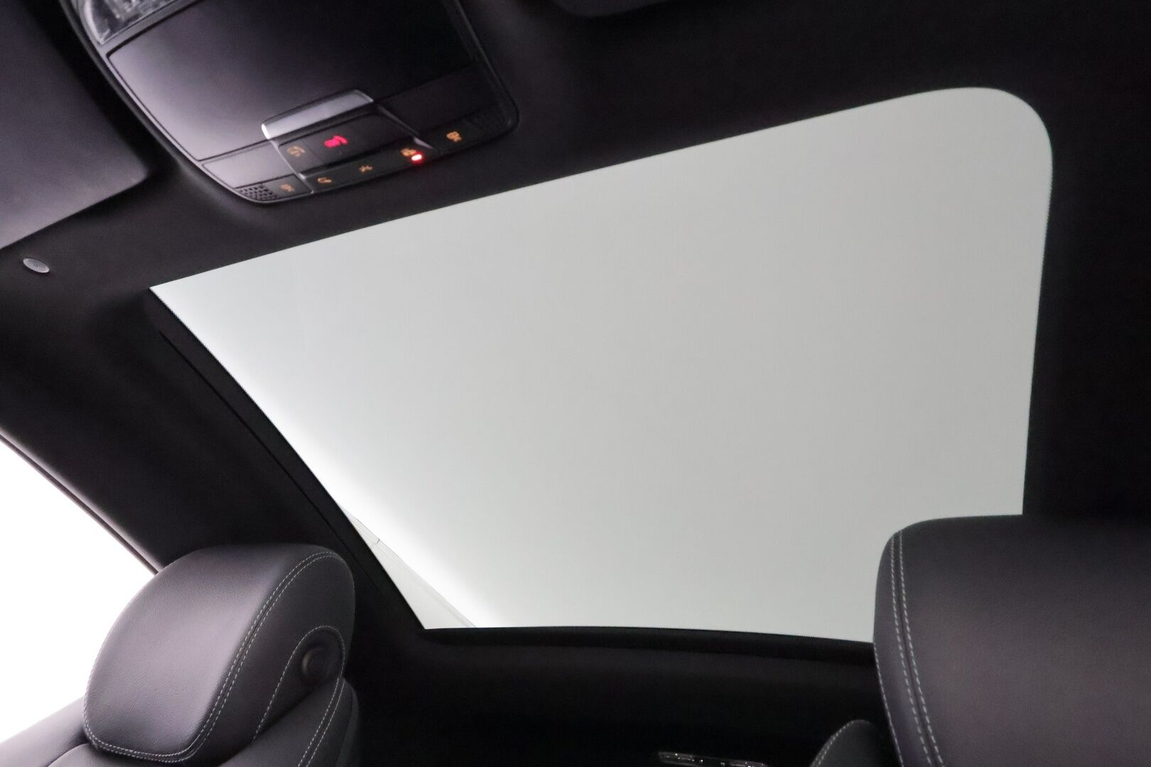 Mercedes-Benz C 2019 200 4Matic A Coupé - | Vakkari | Lisälämmitin | P.Kamera | kattoluukku | Osasähköt | LED High Performance | Puolinahat | Merkkihuollettu | Kahdet Renkaat |