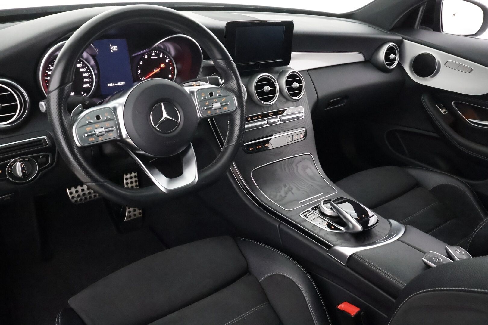 Mercedes-Benz C 2019 200 4Matic A Coupé - | Vakkari | Lisälämmitin | P.Kamera | kattoluukku | Osasähköt | LED High Performance | Puolinahat | Merkkihuollettu | Kahdet Renkaat | - KORKO VAIN 3,99 %