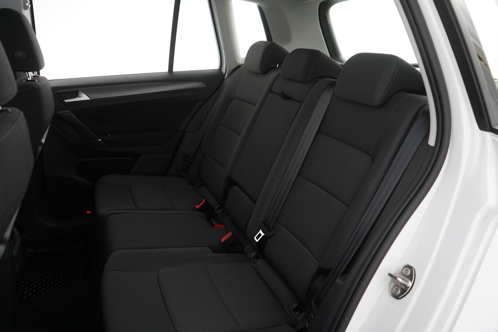 Volkswagen Golf Sportsvan 2018 Comfortline 1,0 TSI 85 kW (115 hv) DSG *ACC / Kamera / Apple Carplay & AndroidAuto* - Kahdet renkaat / Jakohihna vaihdettu / Suomi-auto