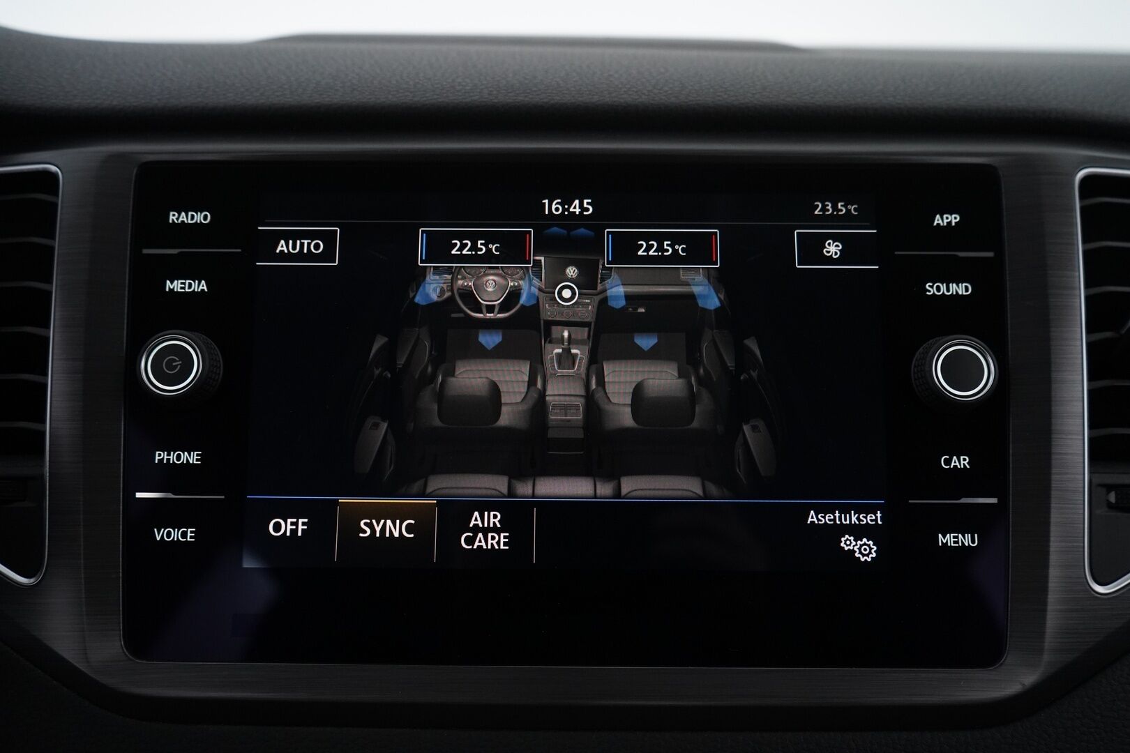 Volkswagen Golf Sportsvan 2019 Comfortline 1,0 TSI 85 kW (115 hv) DSG *ACC / Kamera / Apple Carplay & AndroidAuto* - KATSO KAMPANJAHINTA! / Kahdet renkaat / Jakohihna vaihdettu / Suomi-auto - HULLUT VÄLIPÄIVÄT KORKOTARJOUS 2,49%