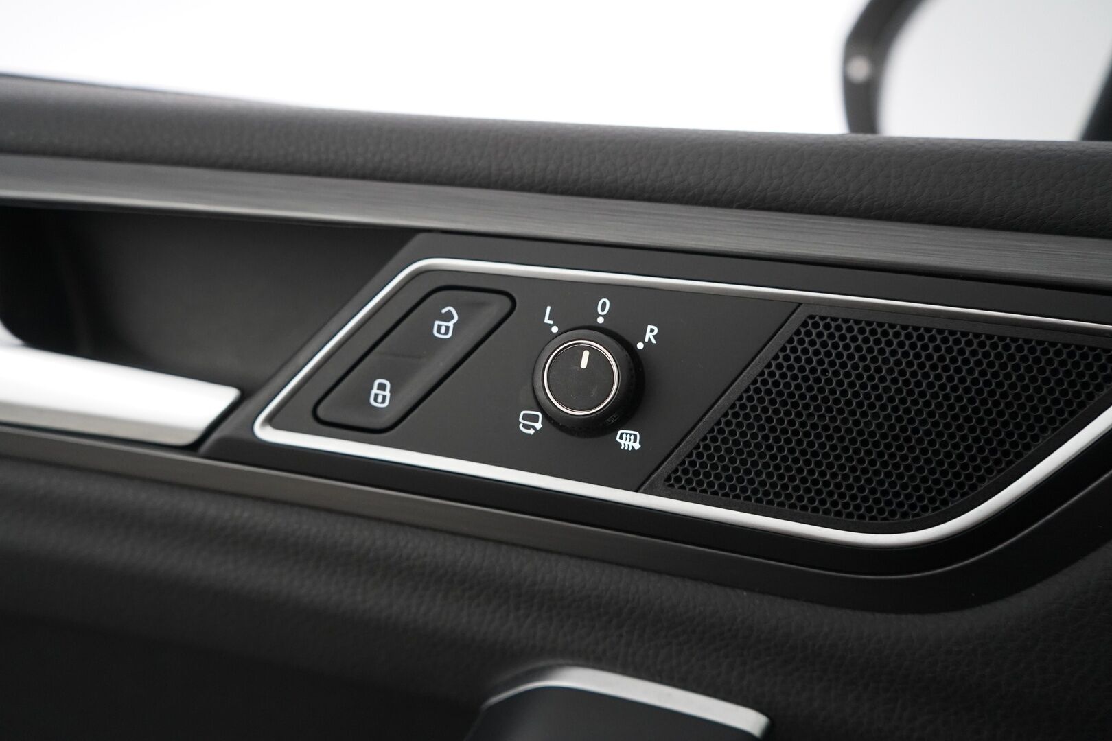 Volkswagen Golf Sportsvan 2018 Comfortline 1,0 TSI 85 kW (115 hv) DSG *ACC / Kamera / Apple Carplay & AndroidAuto* - Kahdet renkaat / Jakohihna vaihdettu / Suomi-auto