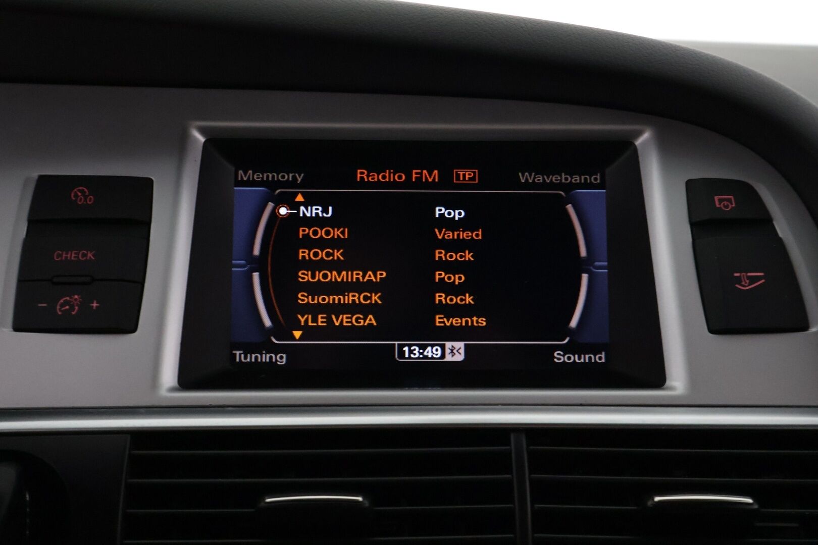 Audi A6 allroad quattro 2008 3,0 V6 TDI (DPF) quattro tiptronic *Ilma jouset / Webasto / Sportti nahat / Myydään Huutokaupat.com*