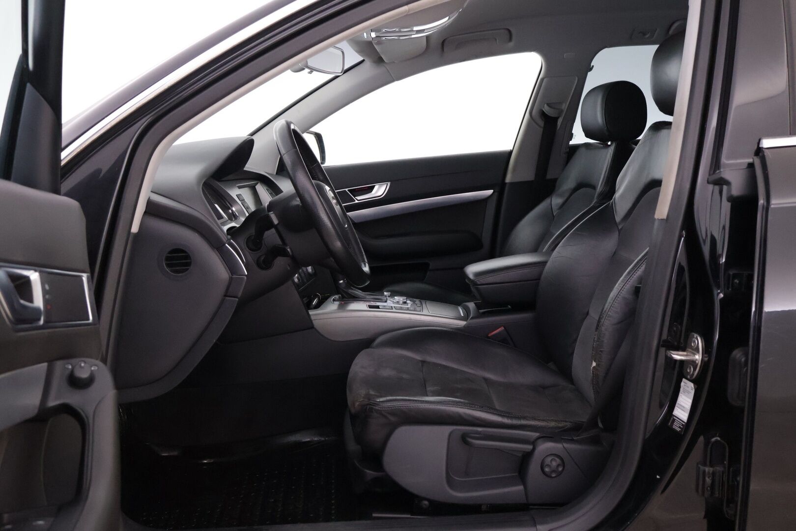 Audi A6 allroad 2007 3.0 V6 TDI Quattro Tiptronic *Lohko S.Pistoke / Vakkari / Koukku / Xenon* - YritysOutlet - Myydään vain yrityksille - – Tämä auto myydään YritysOutlet -valikoimasta vain yritykselle